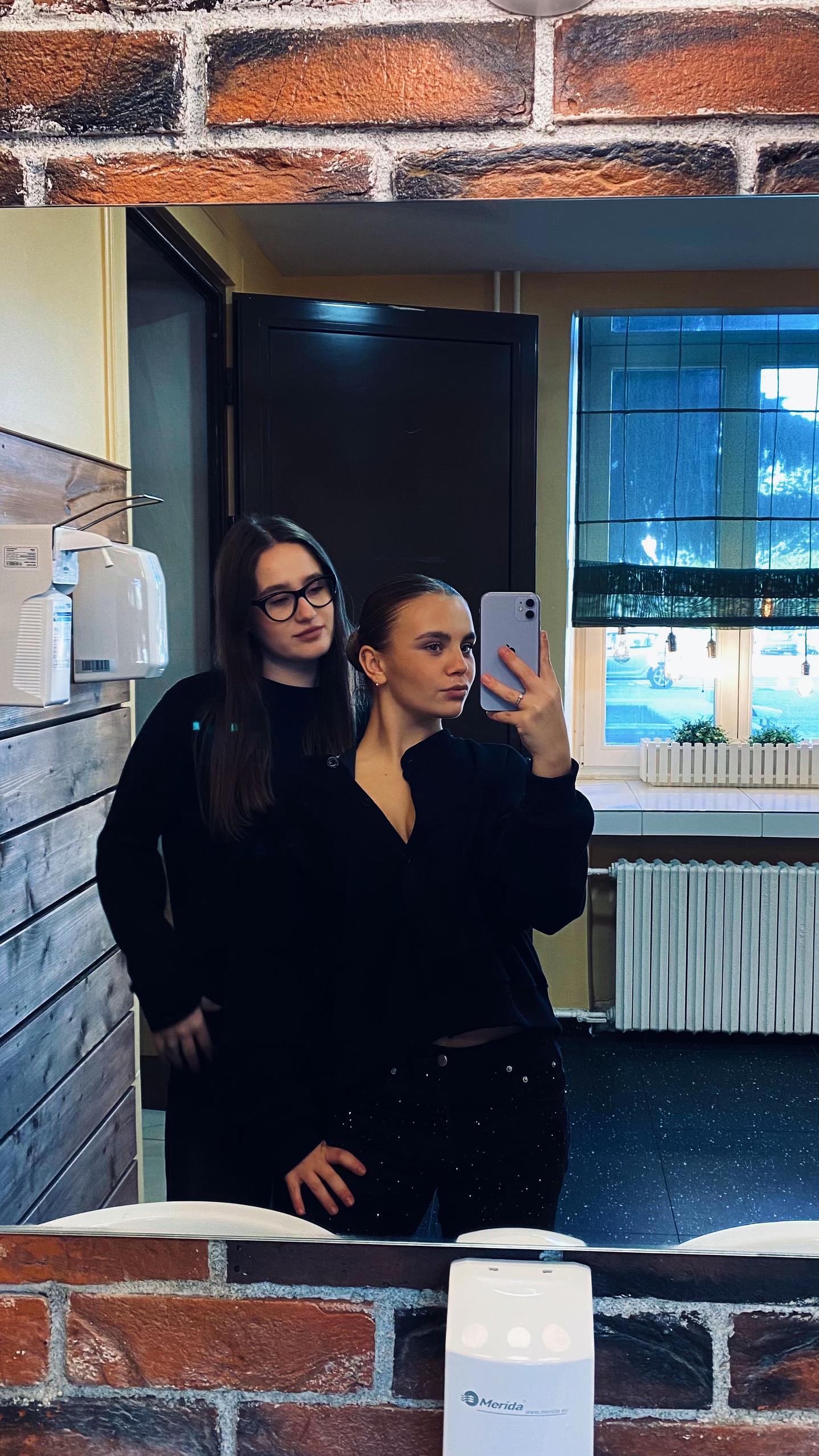 @Mariiana