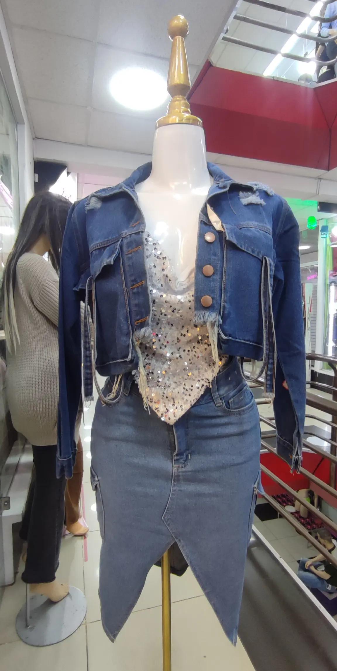 @VALENTINA MODA