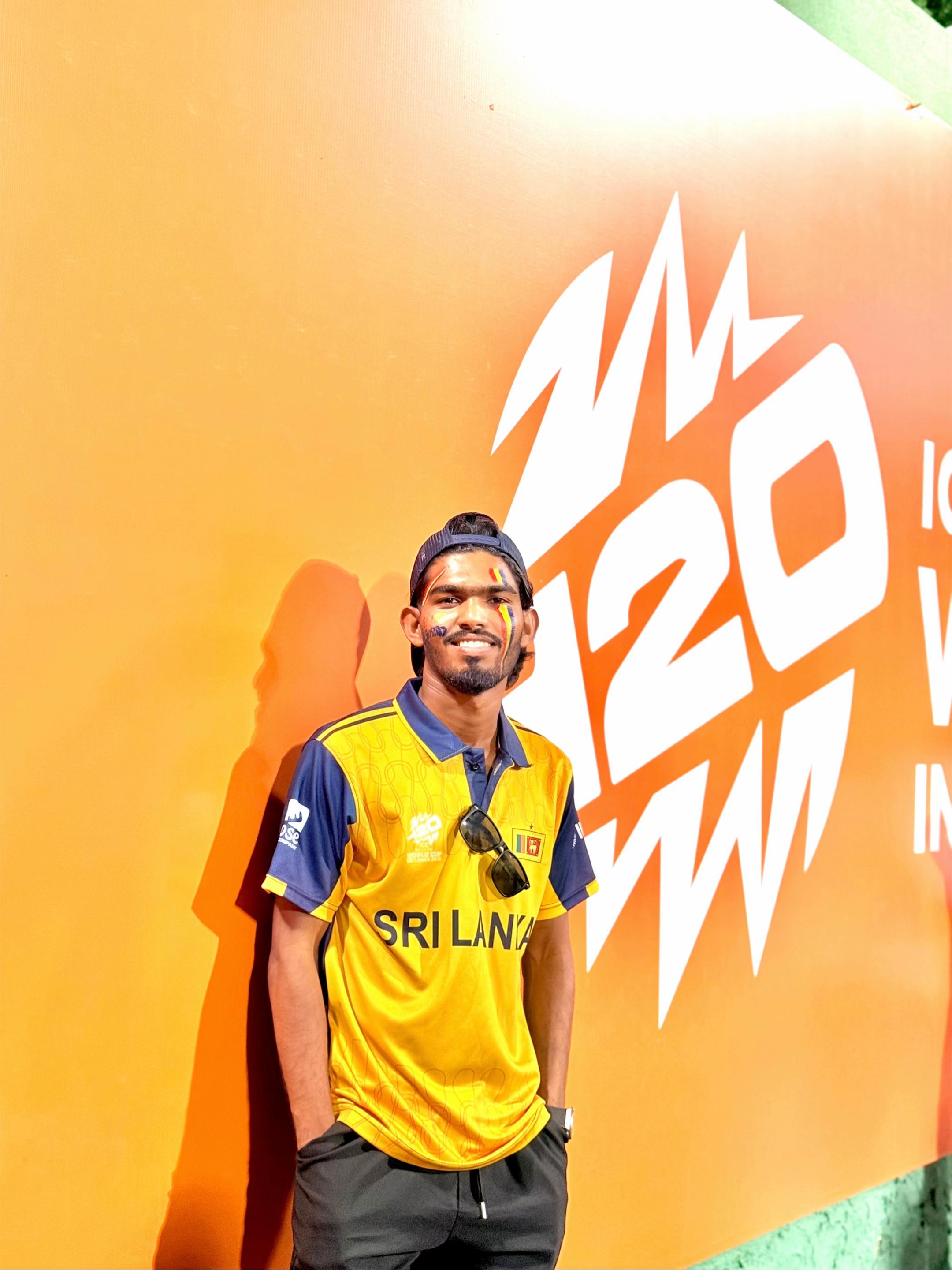 @Akeem🏏Mhd18😎