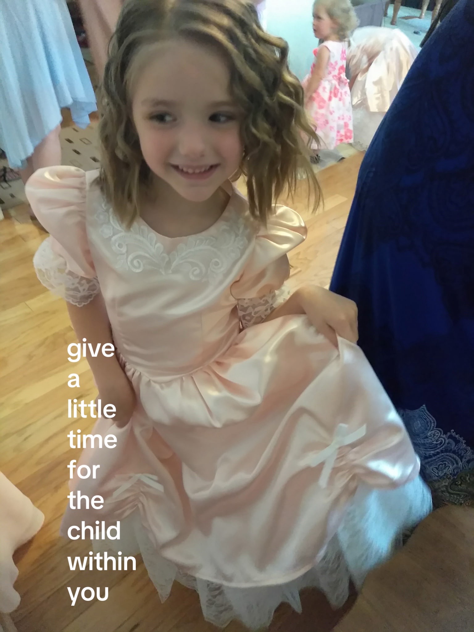 @𝓴𝓱𝓵𝓸 𝓴𝓱𝓵𝓸.