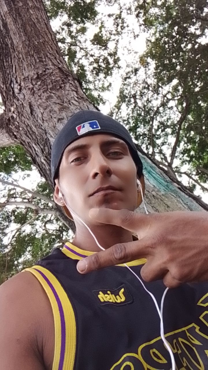 @Claudio Candela