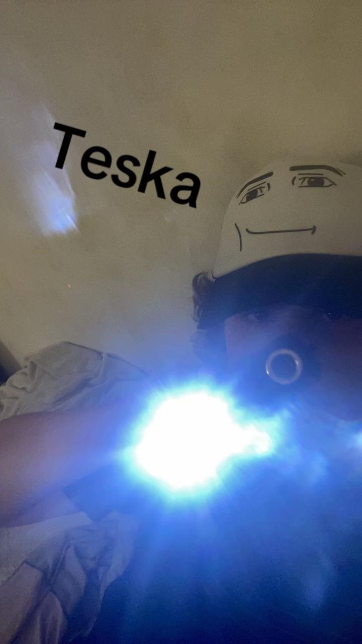 @Teska