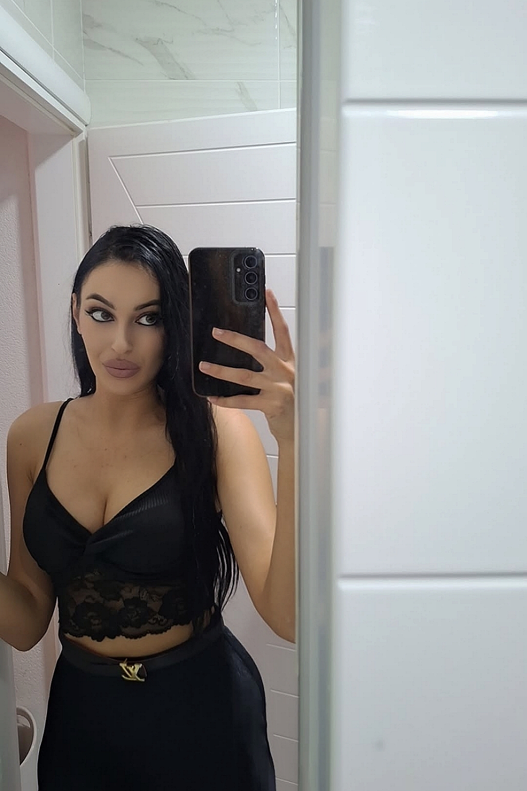 @Željana ✨