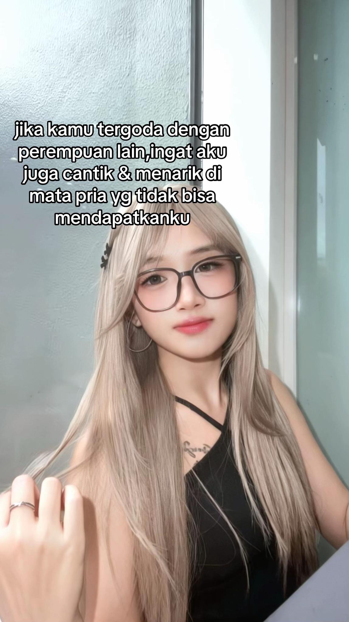 @👑𝙌𝙐𝙀𝙀𝙉𝙇𝙔👑