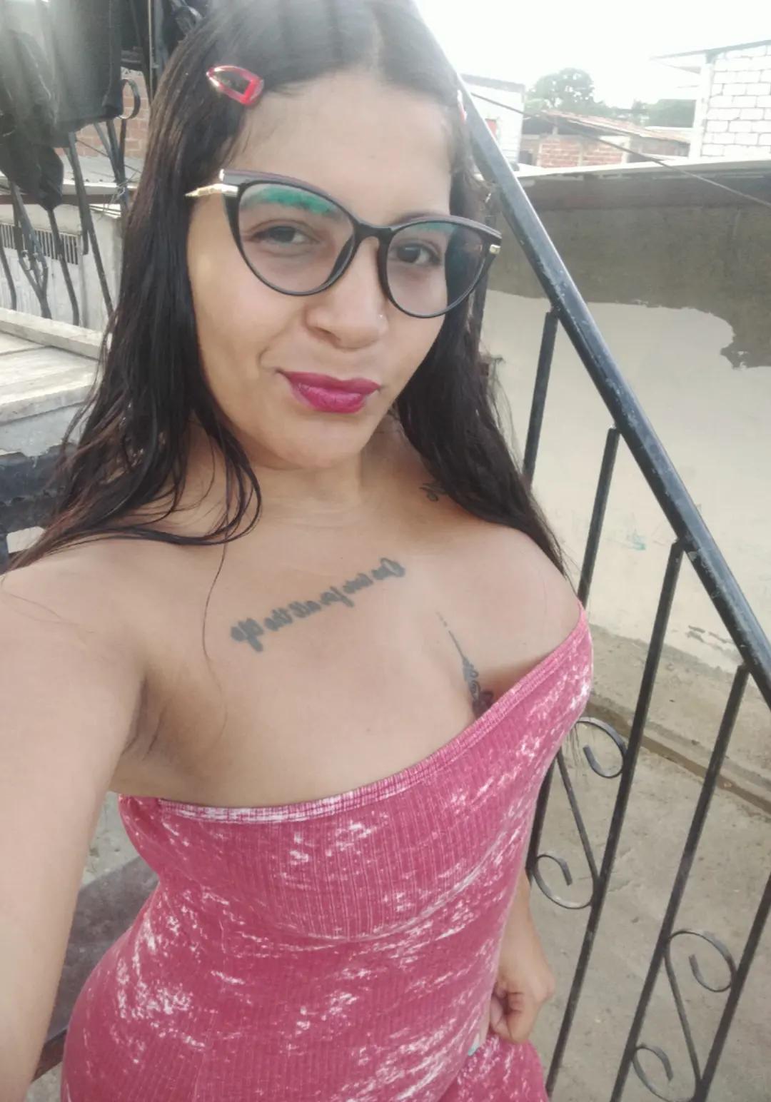 @Negra Bella