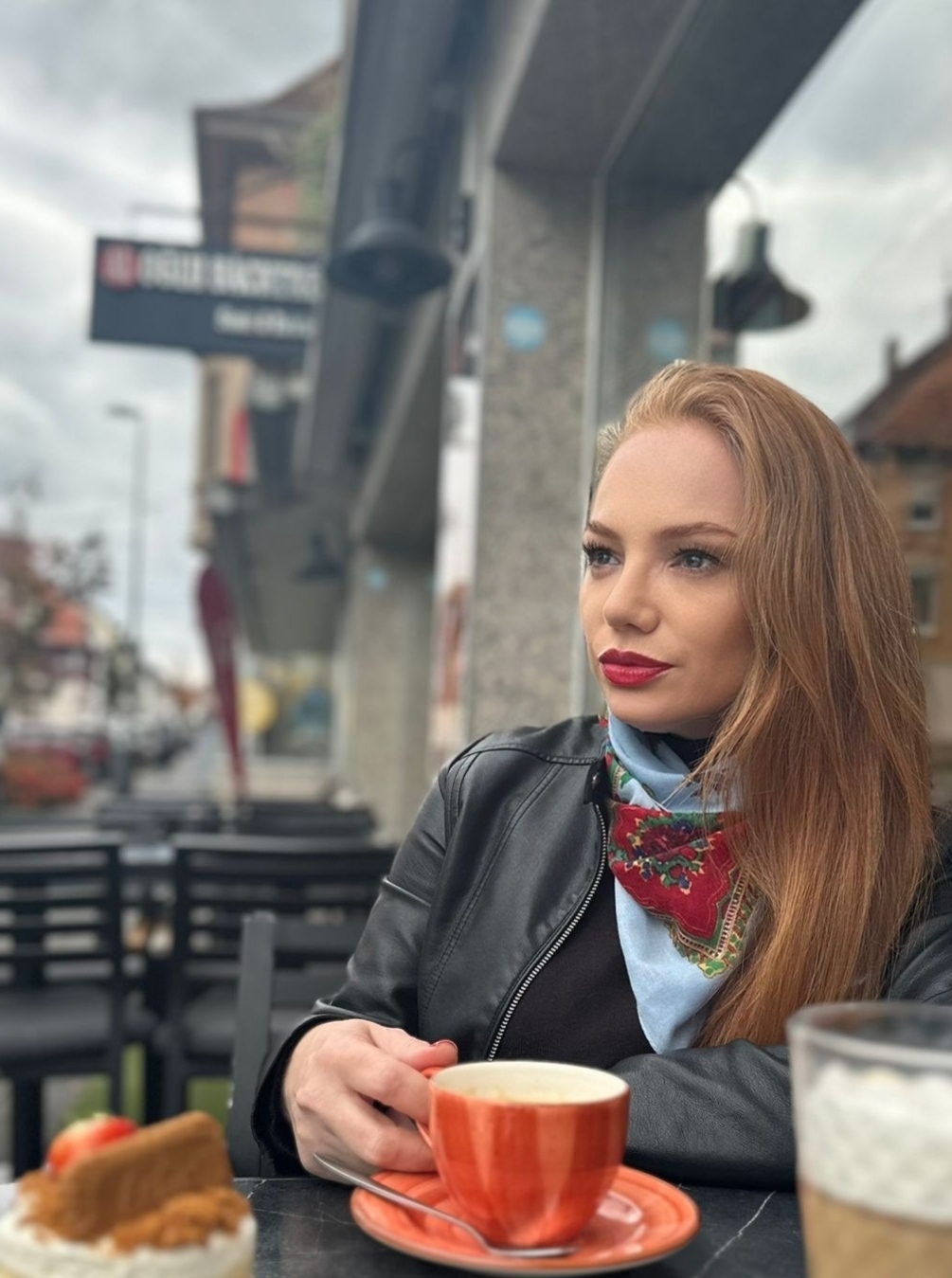 @Gülşen