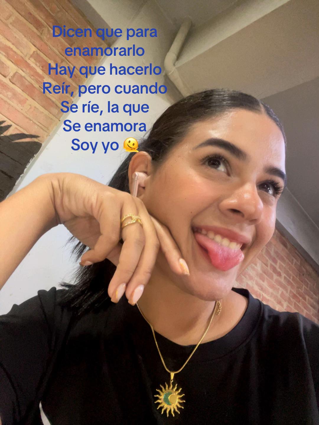 @lunamarielis