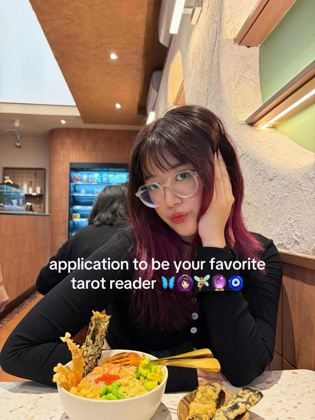@Tarot Madam Sabrina