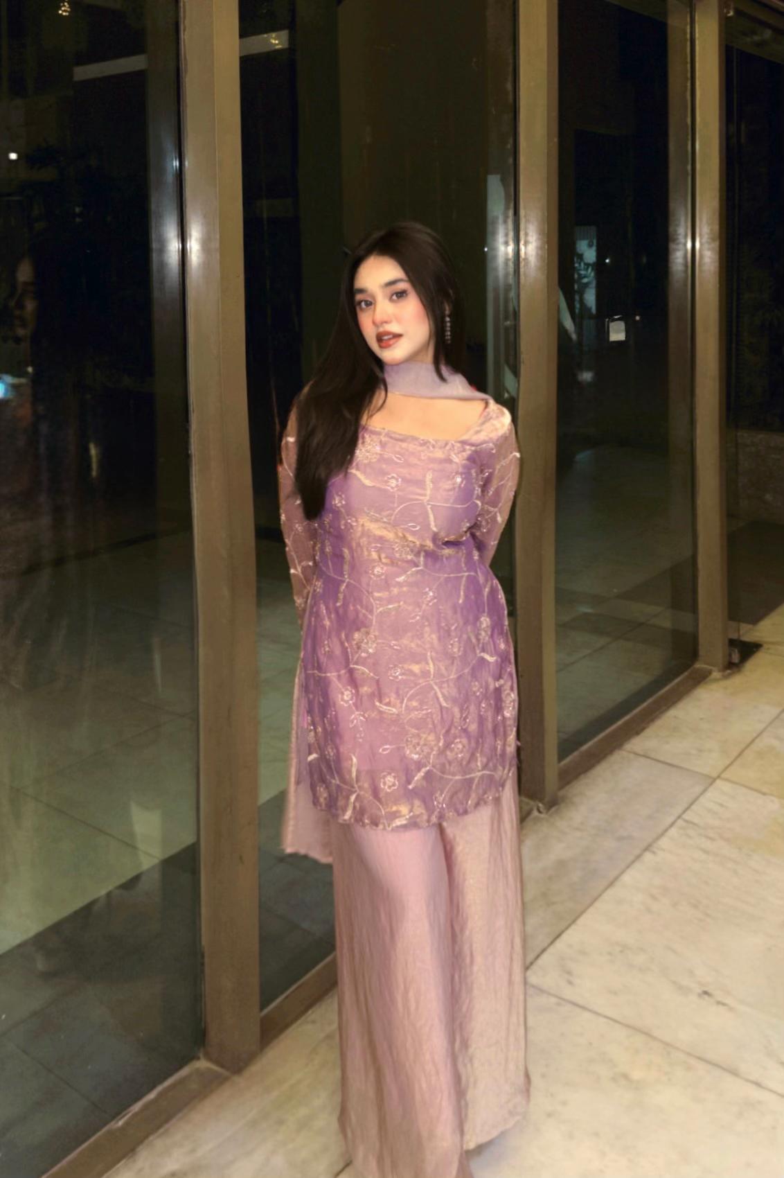 @Anisa ibnat khan