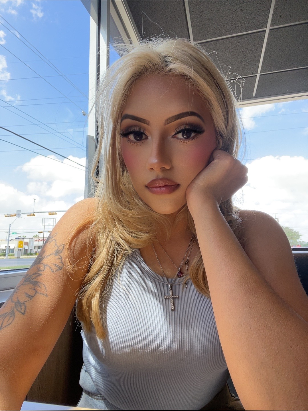 @sireeeena