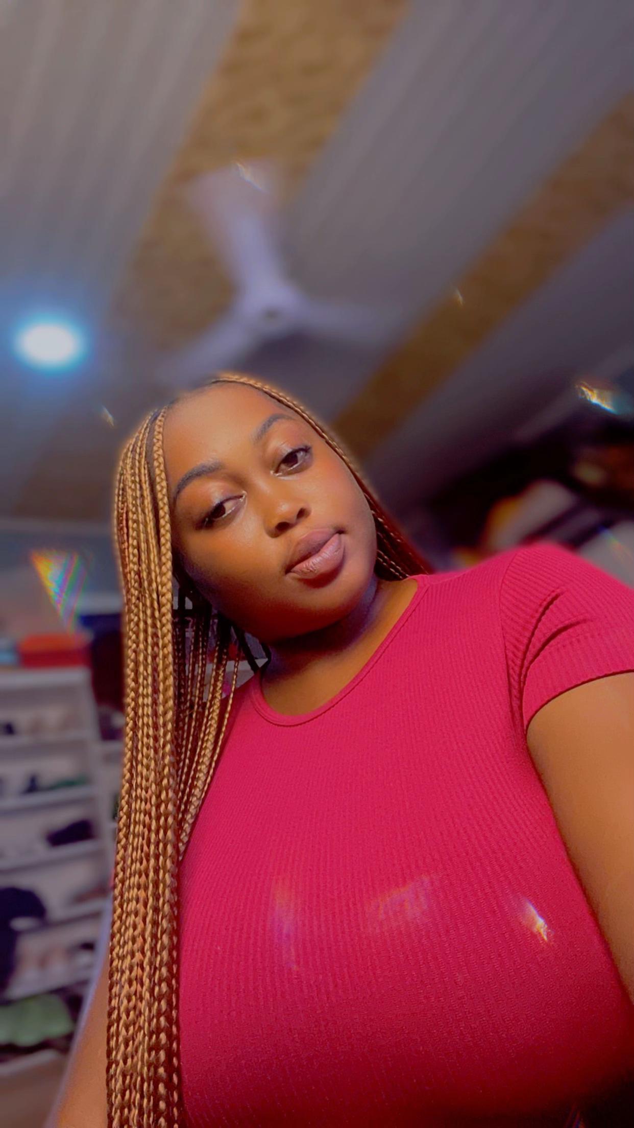 @Mariam😍🦋💙❤️