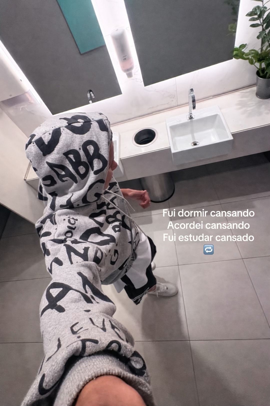 @aguiarz