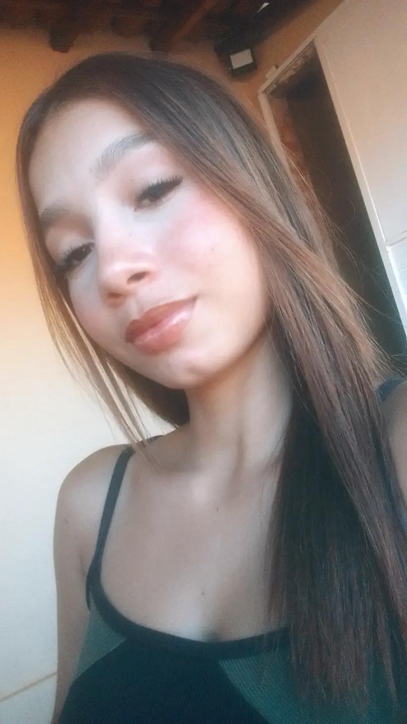 @ana Júlia