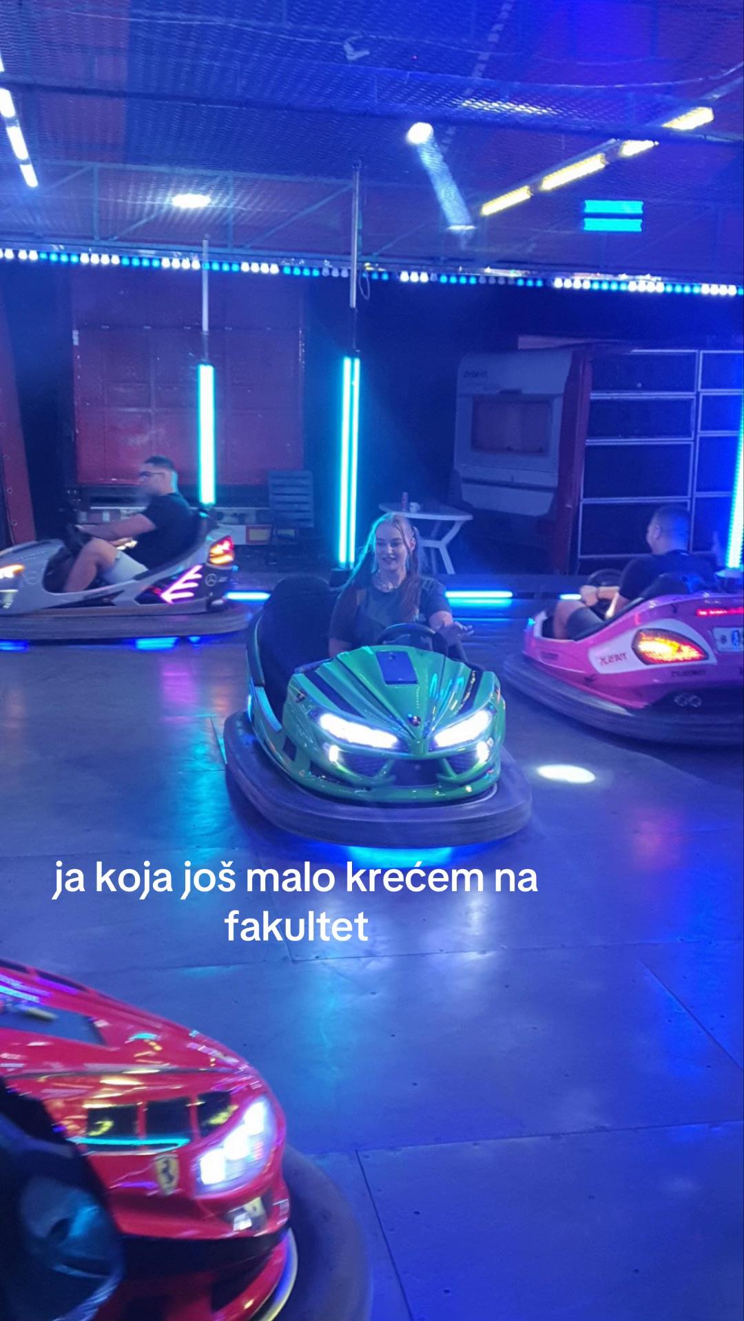 @Katarina👱🏻♀️