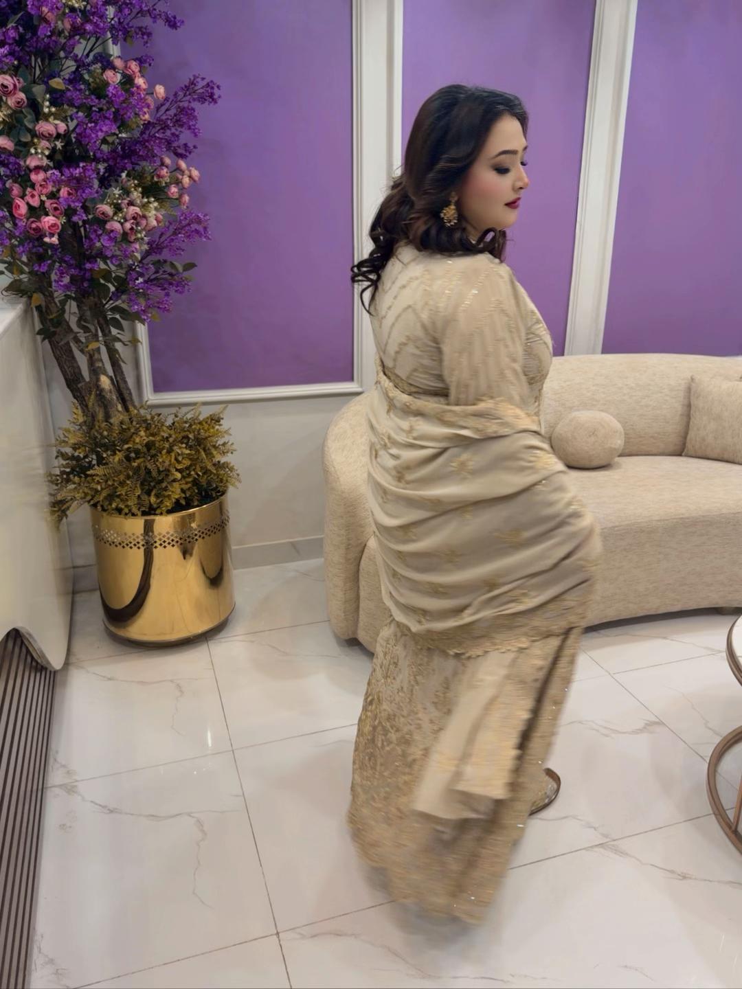 @Amnaa Kareim