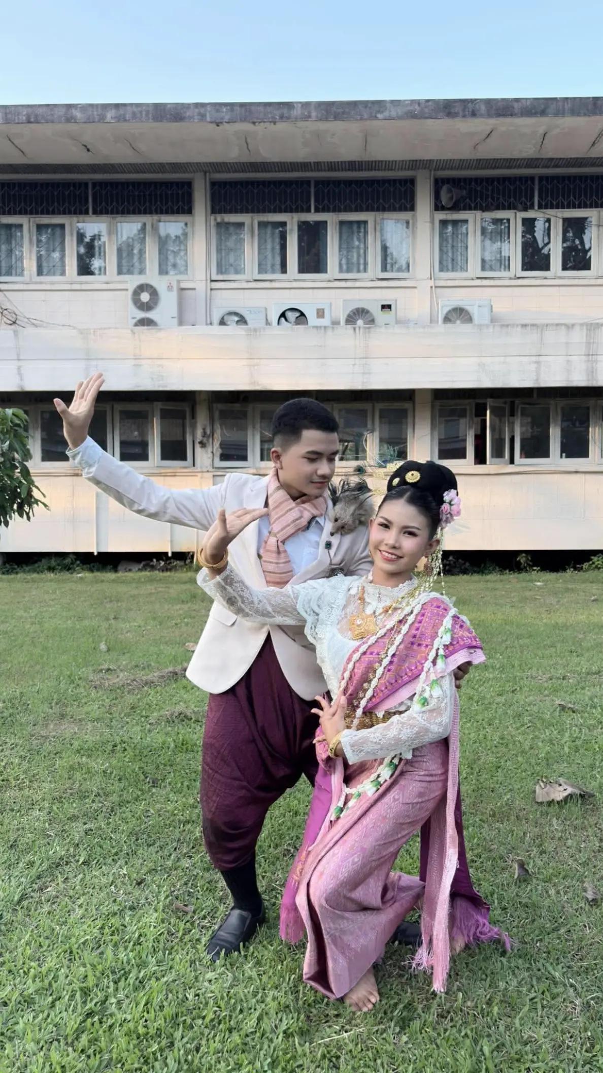 @กนกพร ฯ.