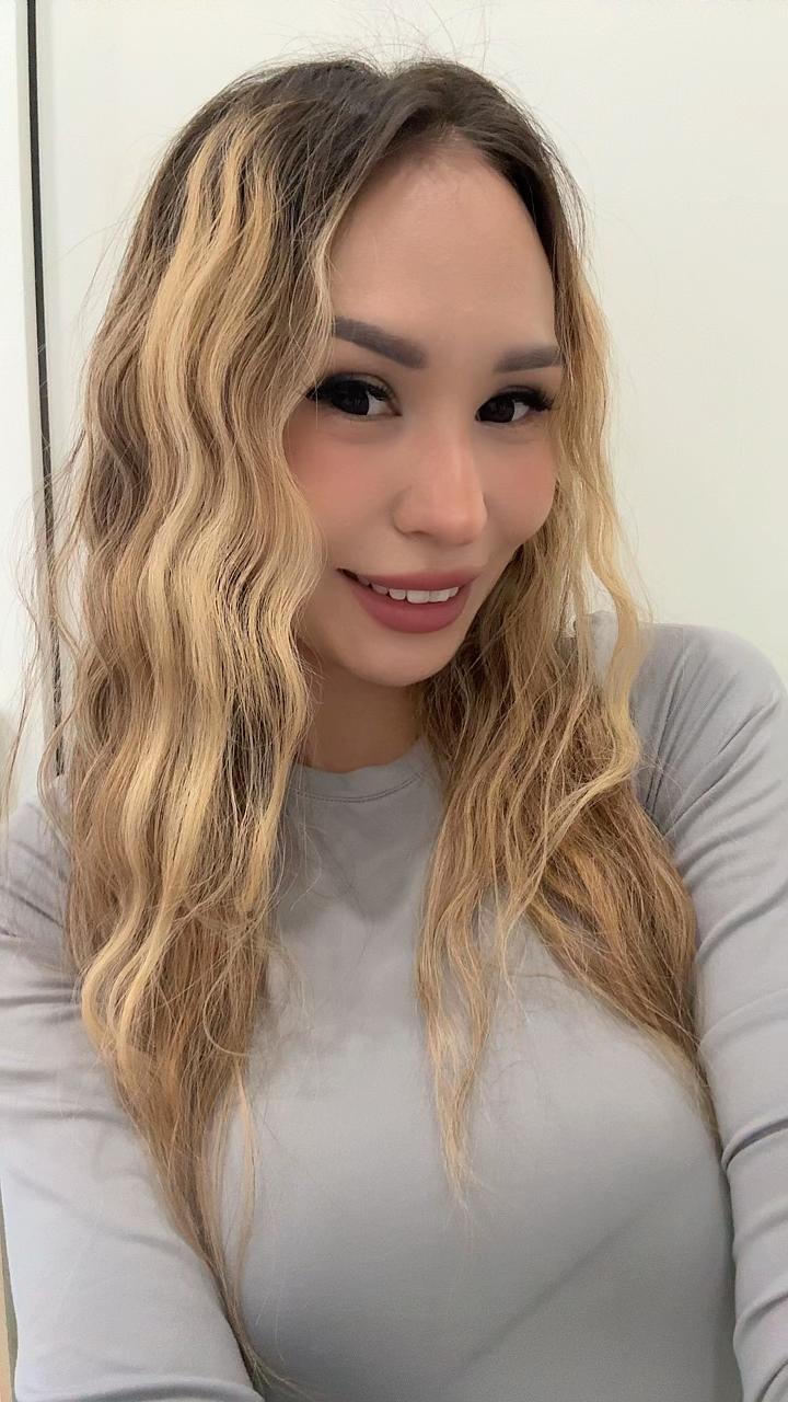@Айман🌸