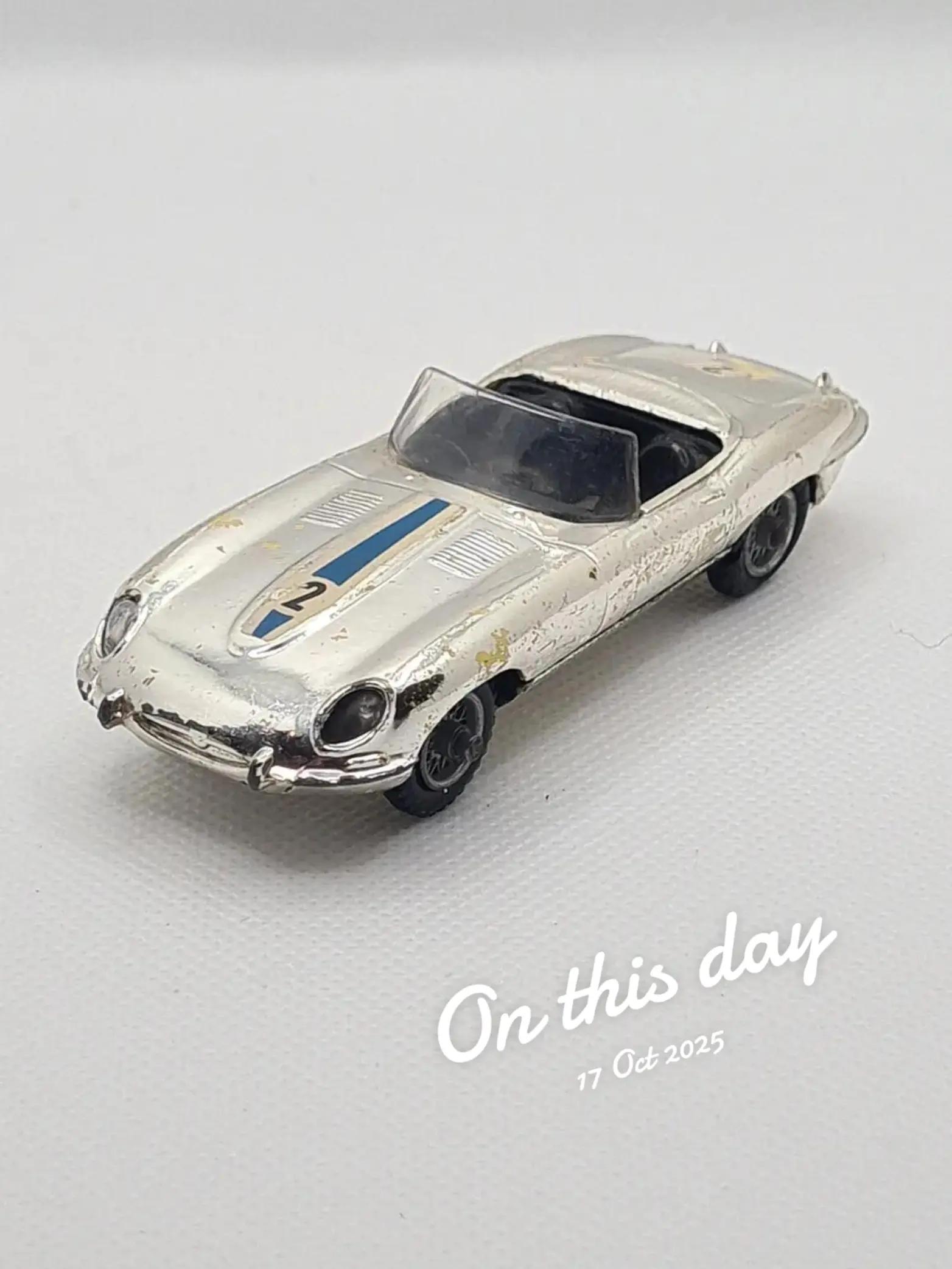 @Barnes Collectables