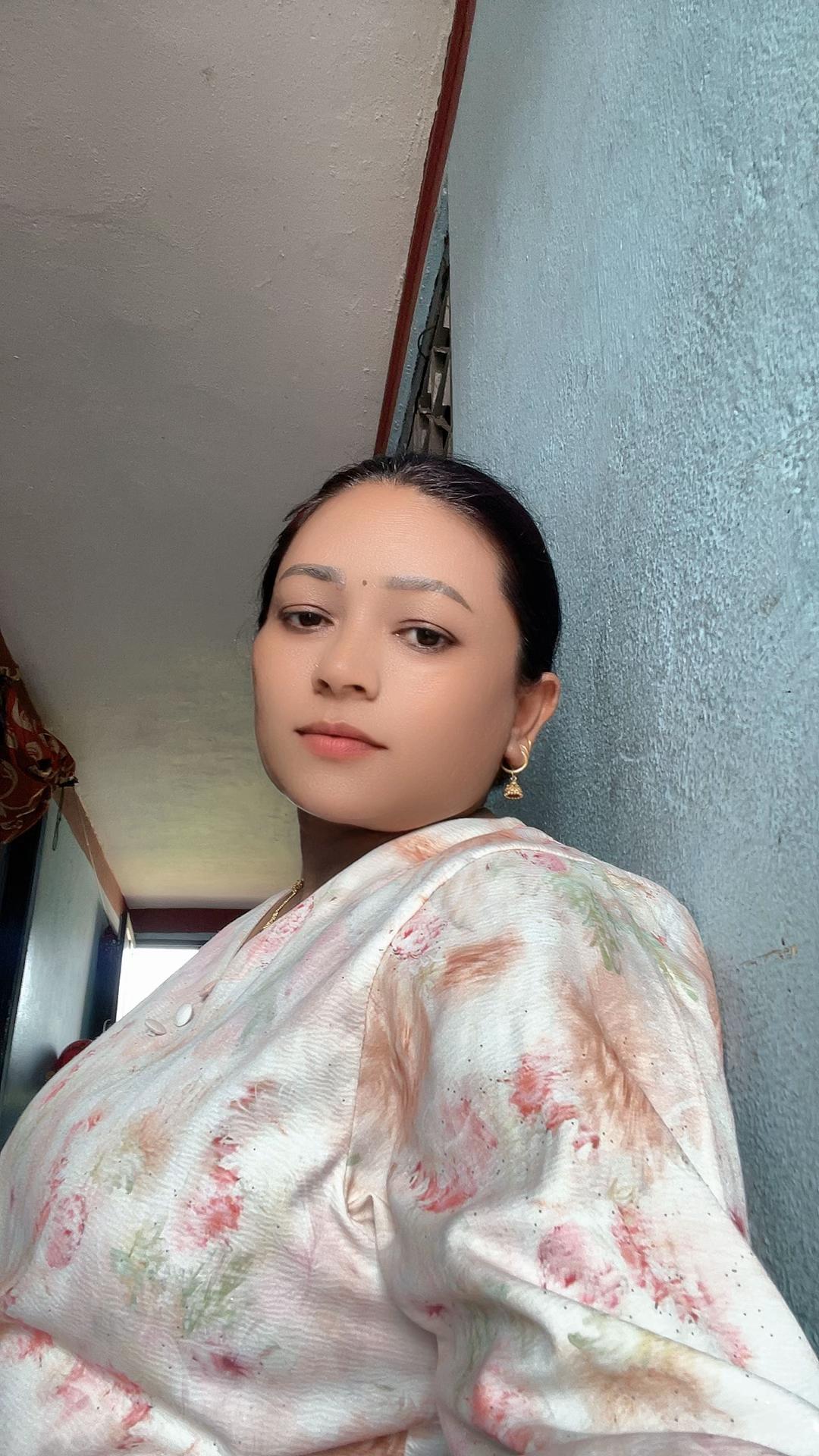 @सानु गोर्खाली 💘🌹🌺