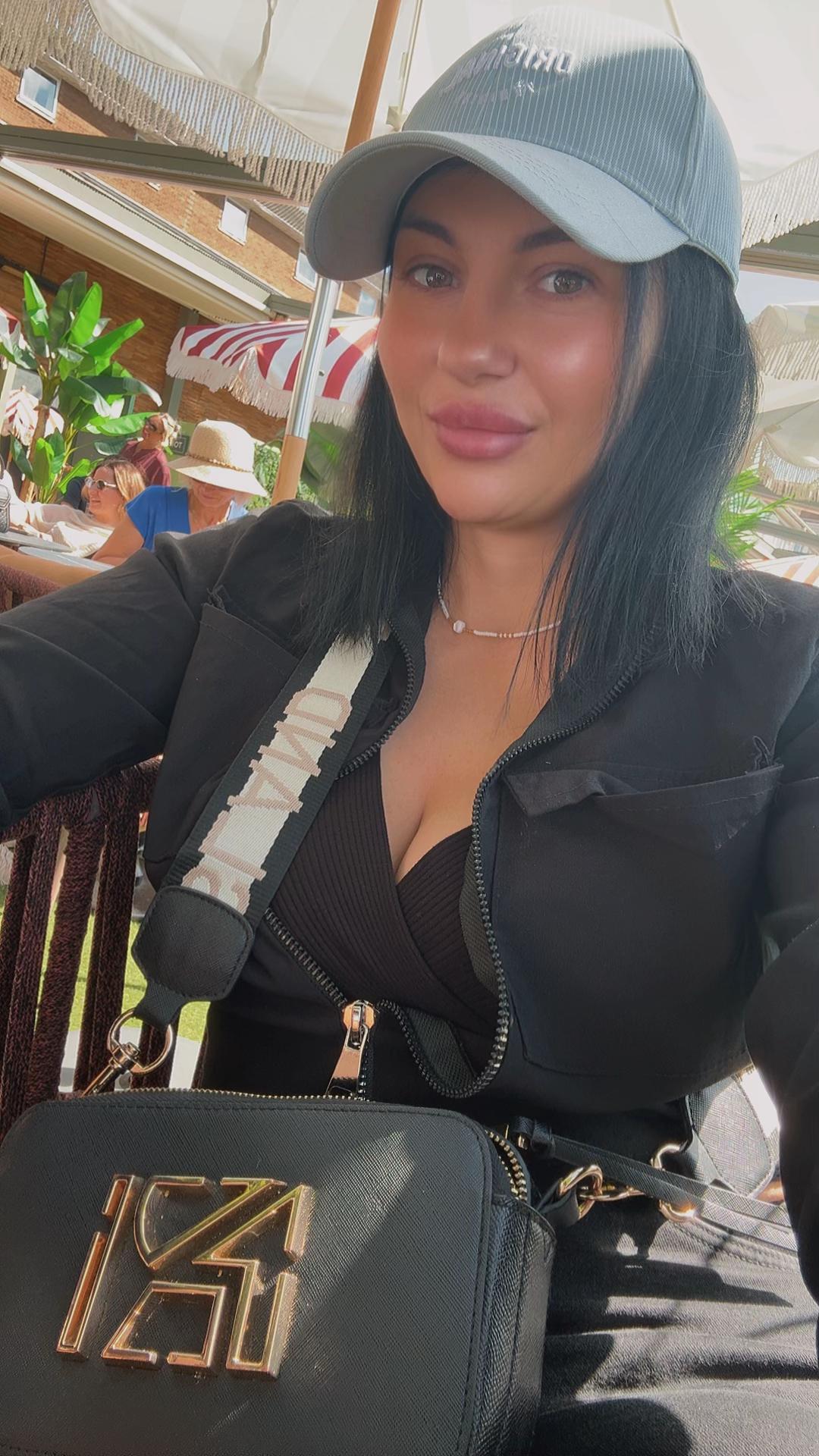 @Mirela Popa