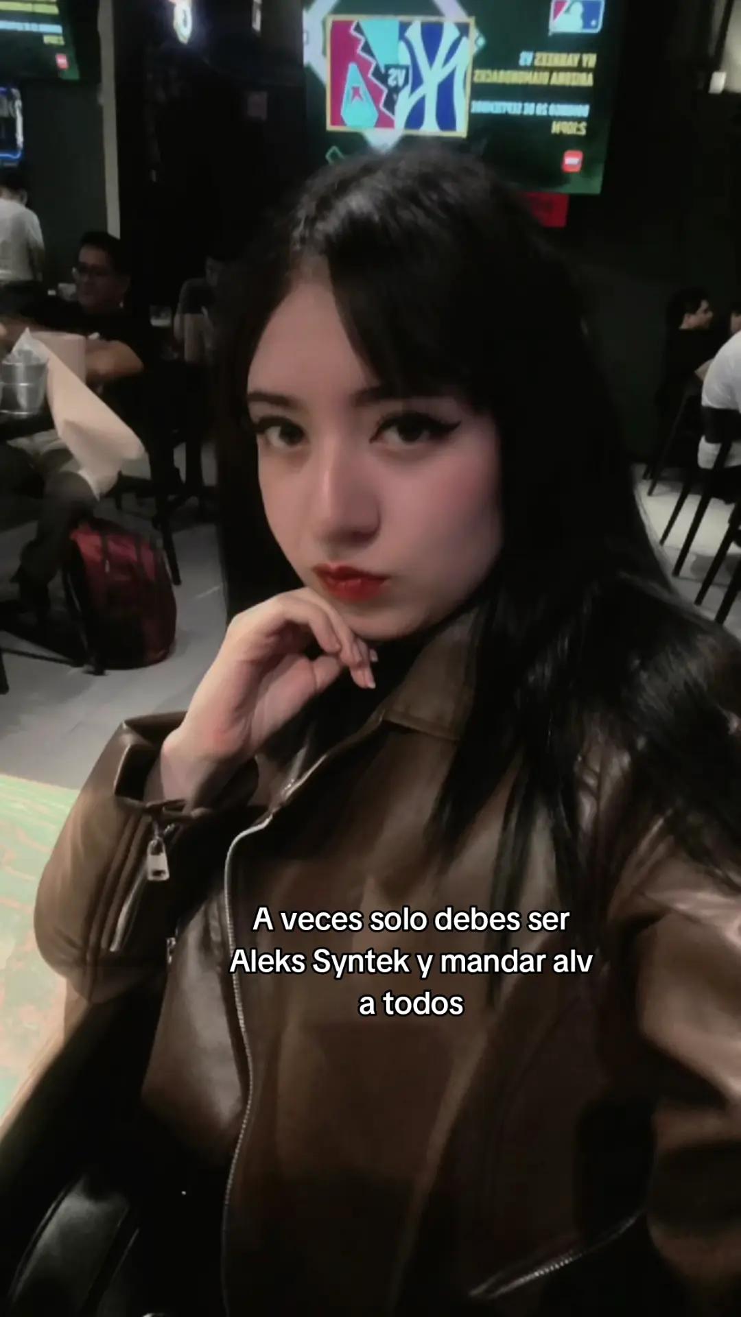 @Marianne 🩸🧛🏻♀️