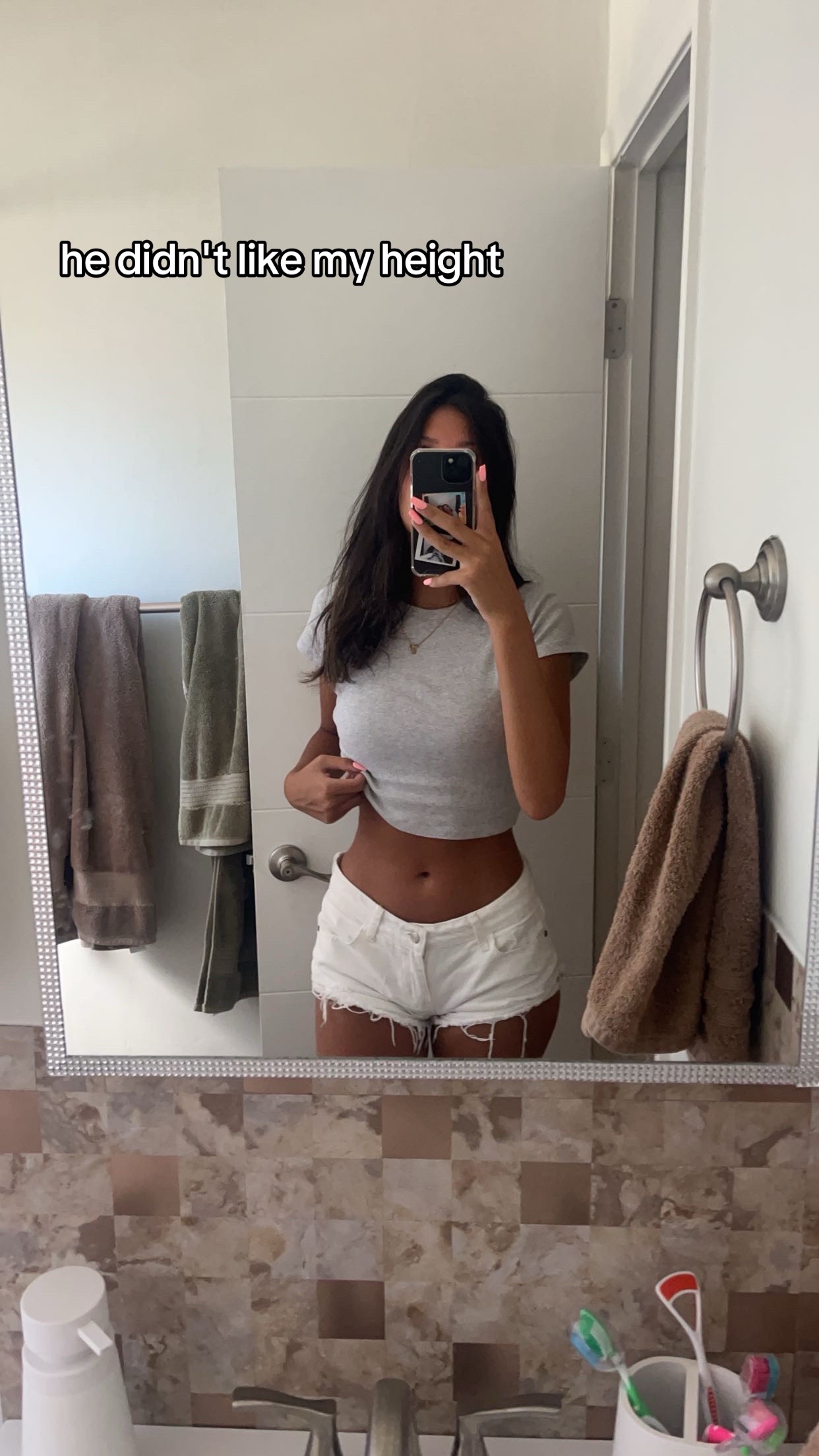 @Lara
