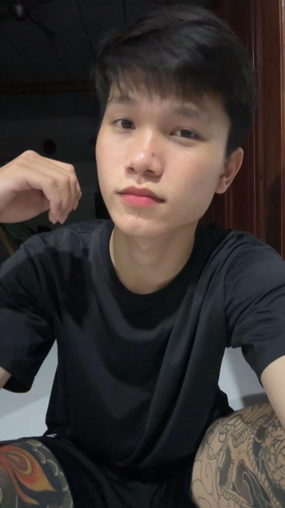 @Khánh Duy