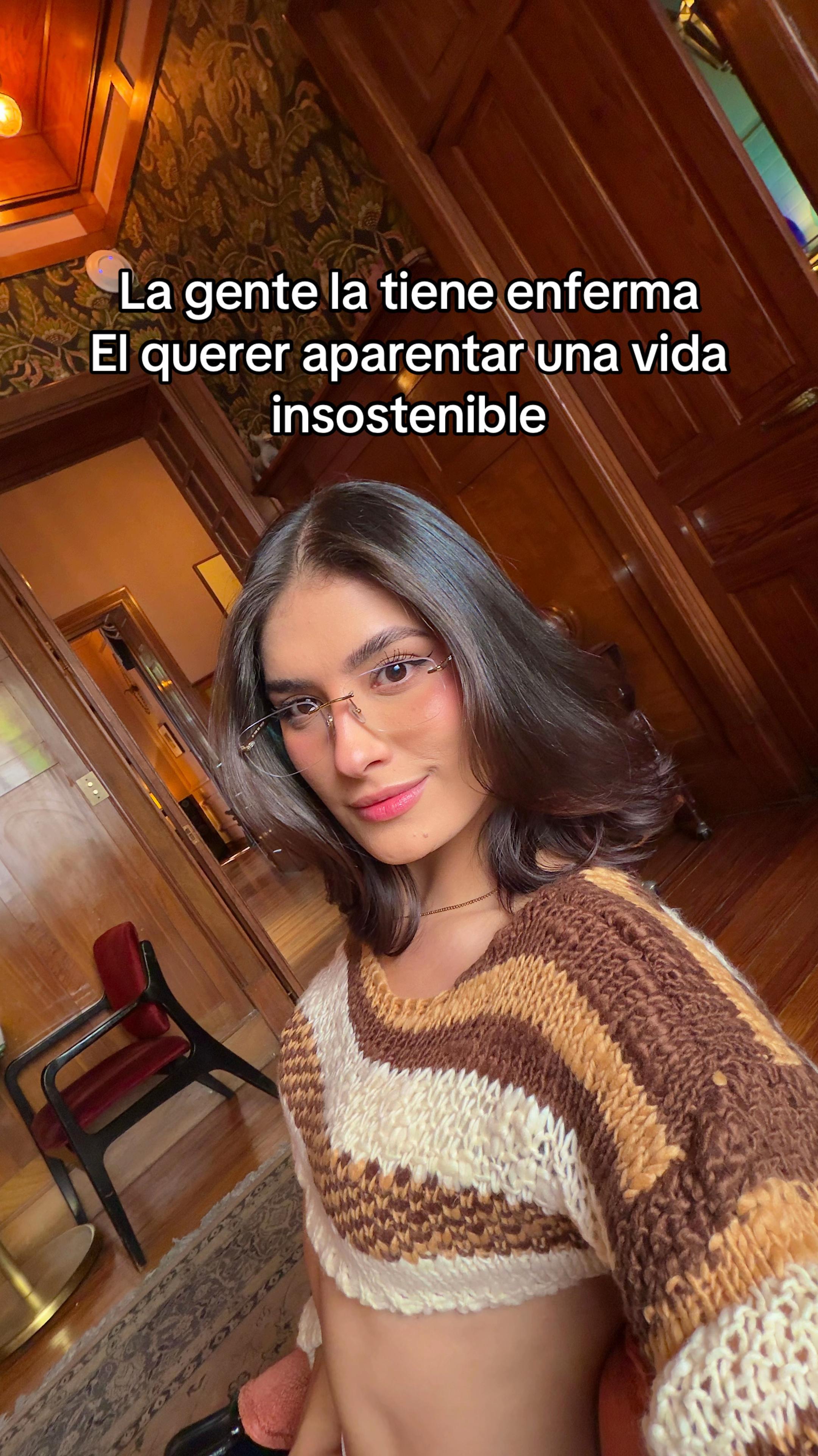 @Laura Velasquez