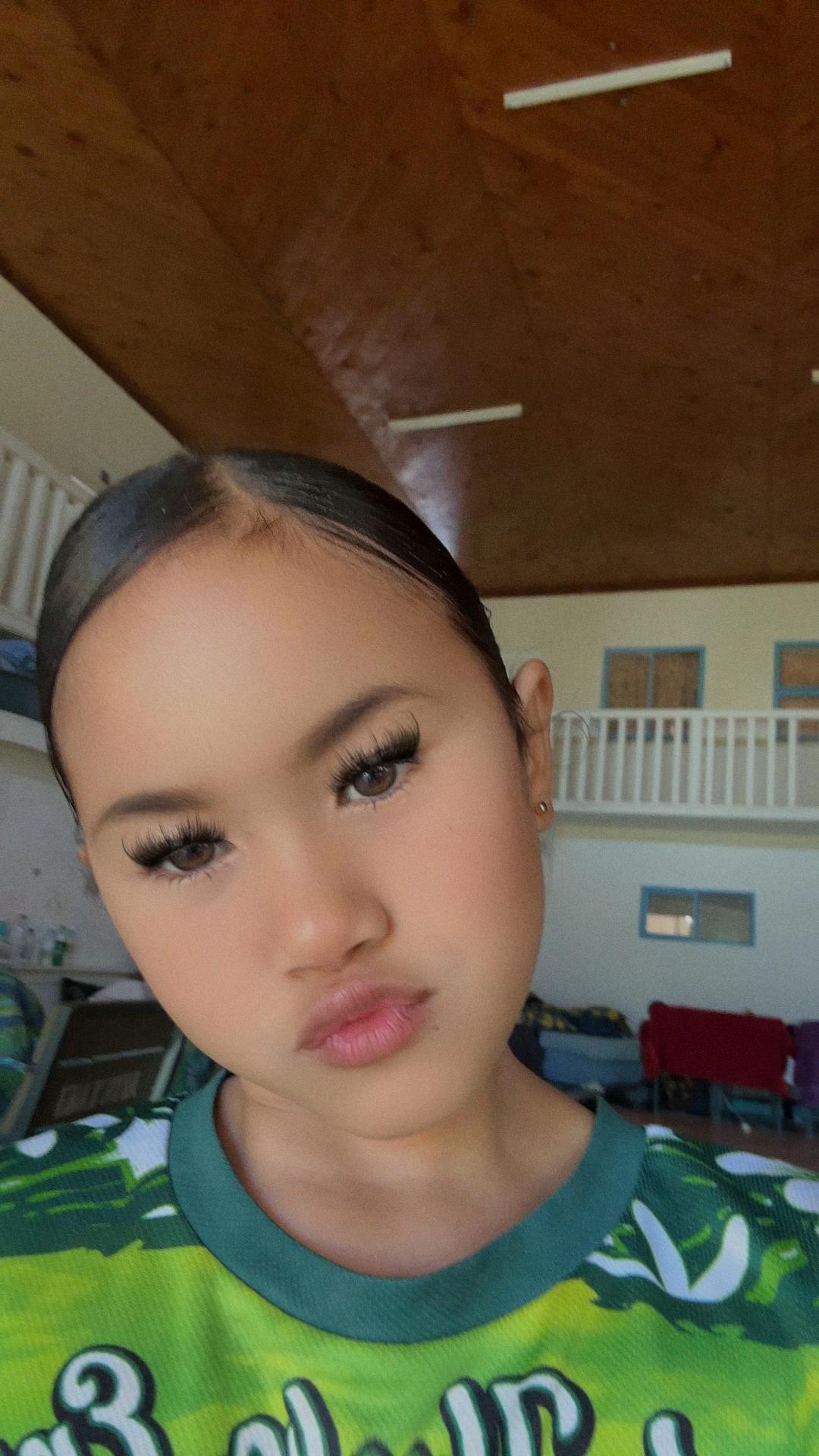 @M0n9@✌️
