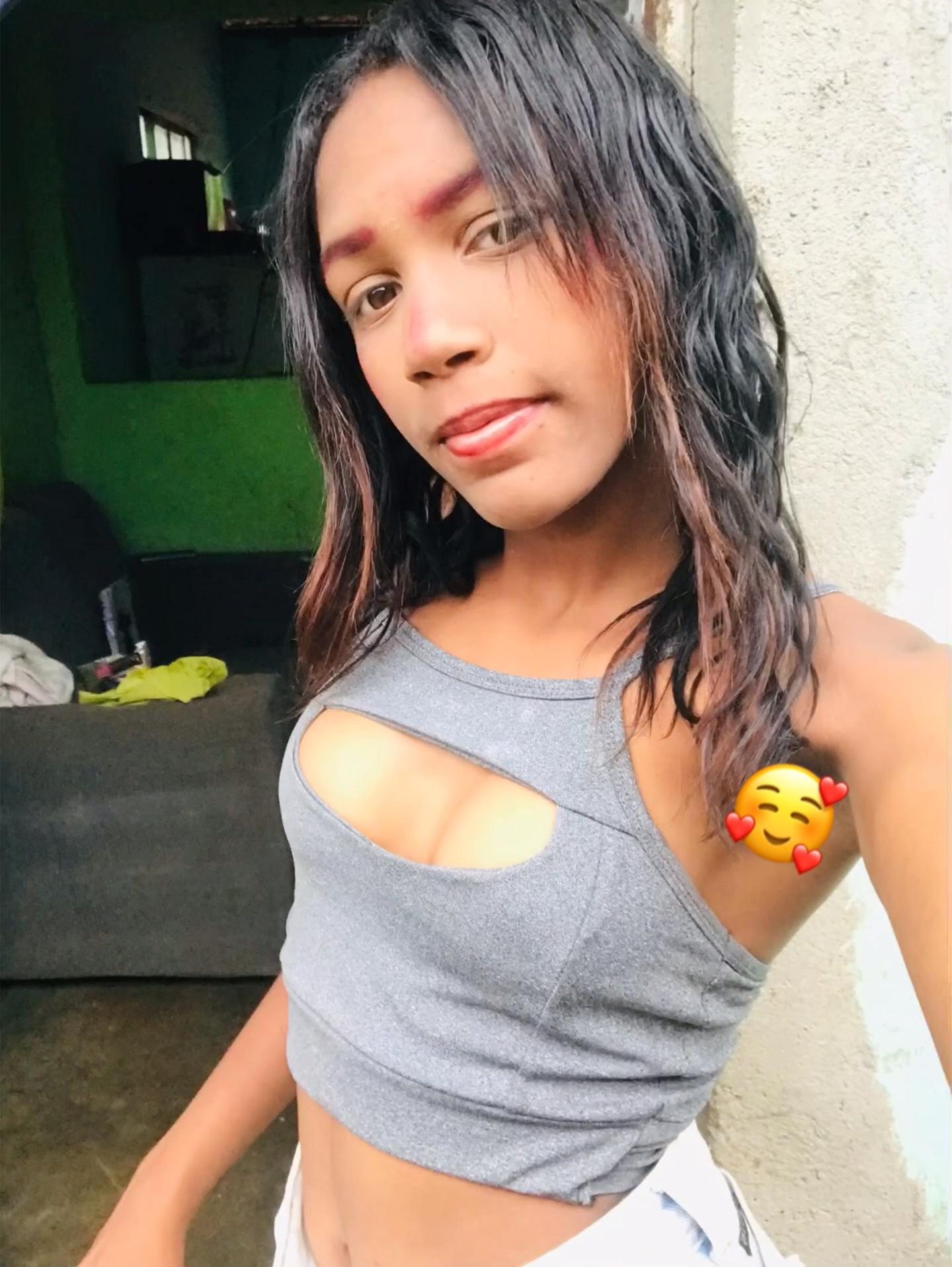 @👻