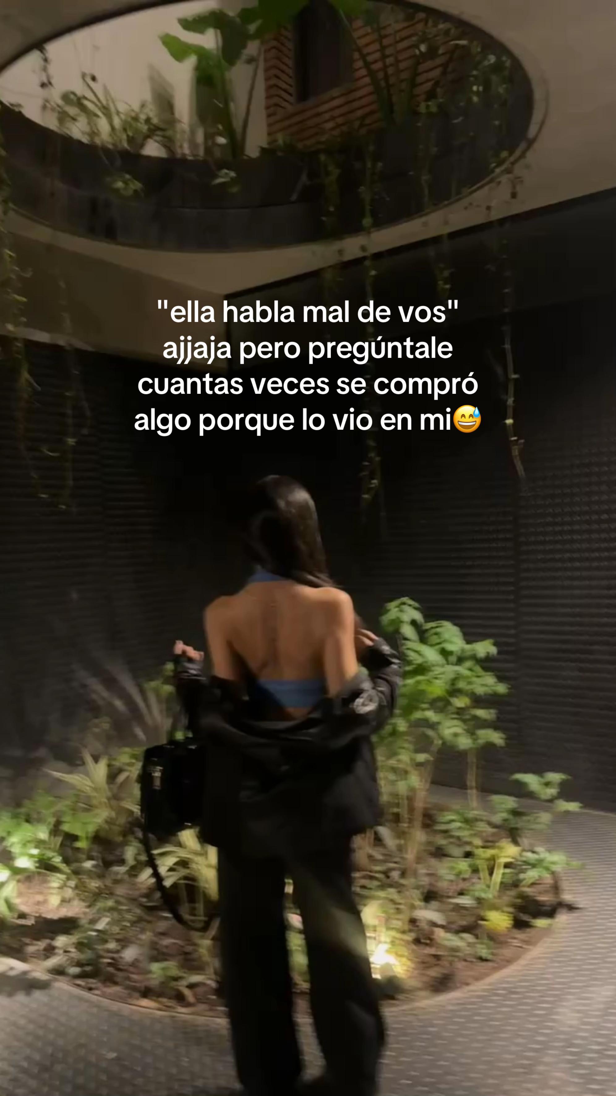 @hanni