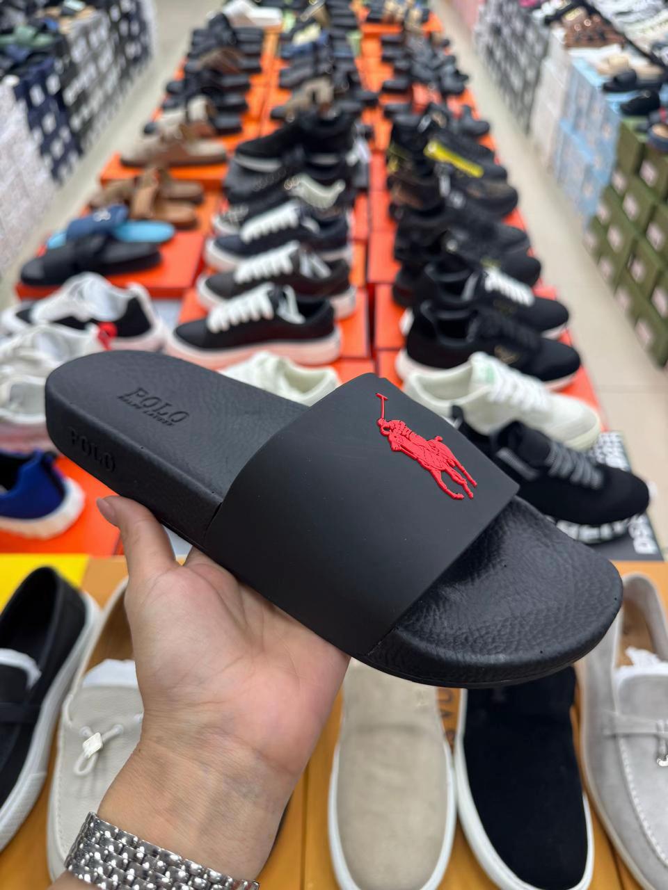 @theshoeshop_al