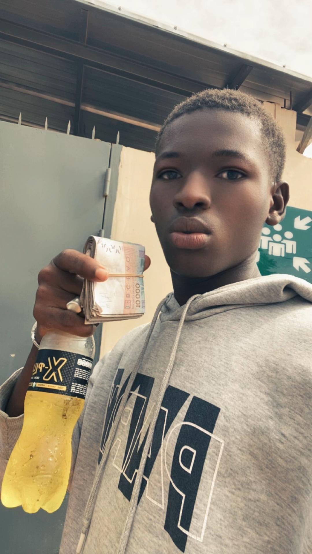 @ThIaM CfA🍯🚭