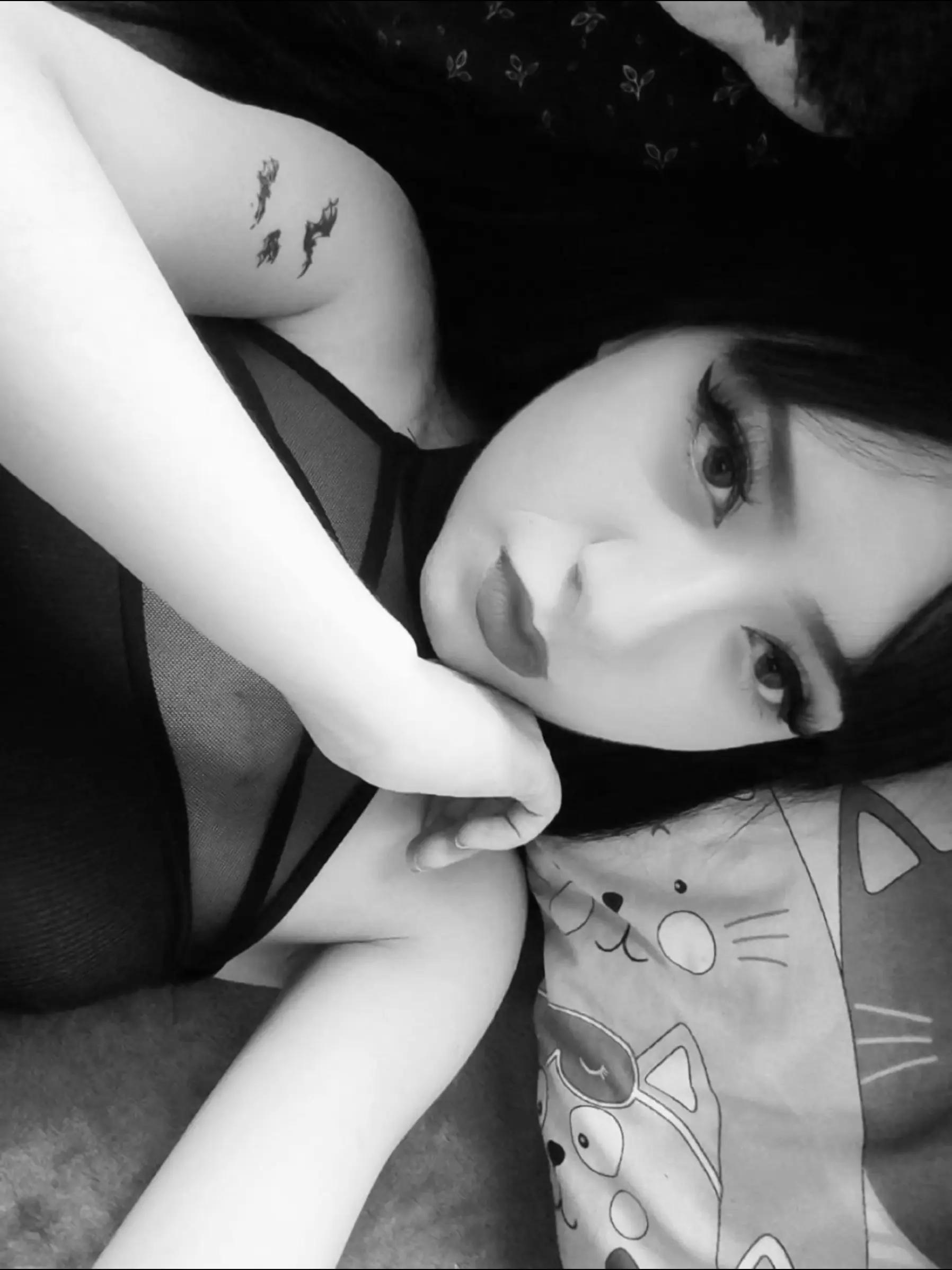 @Marianne 🩸🧛🏻♀️