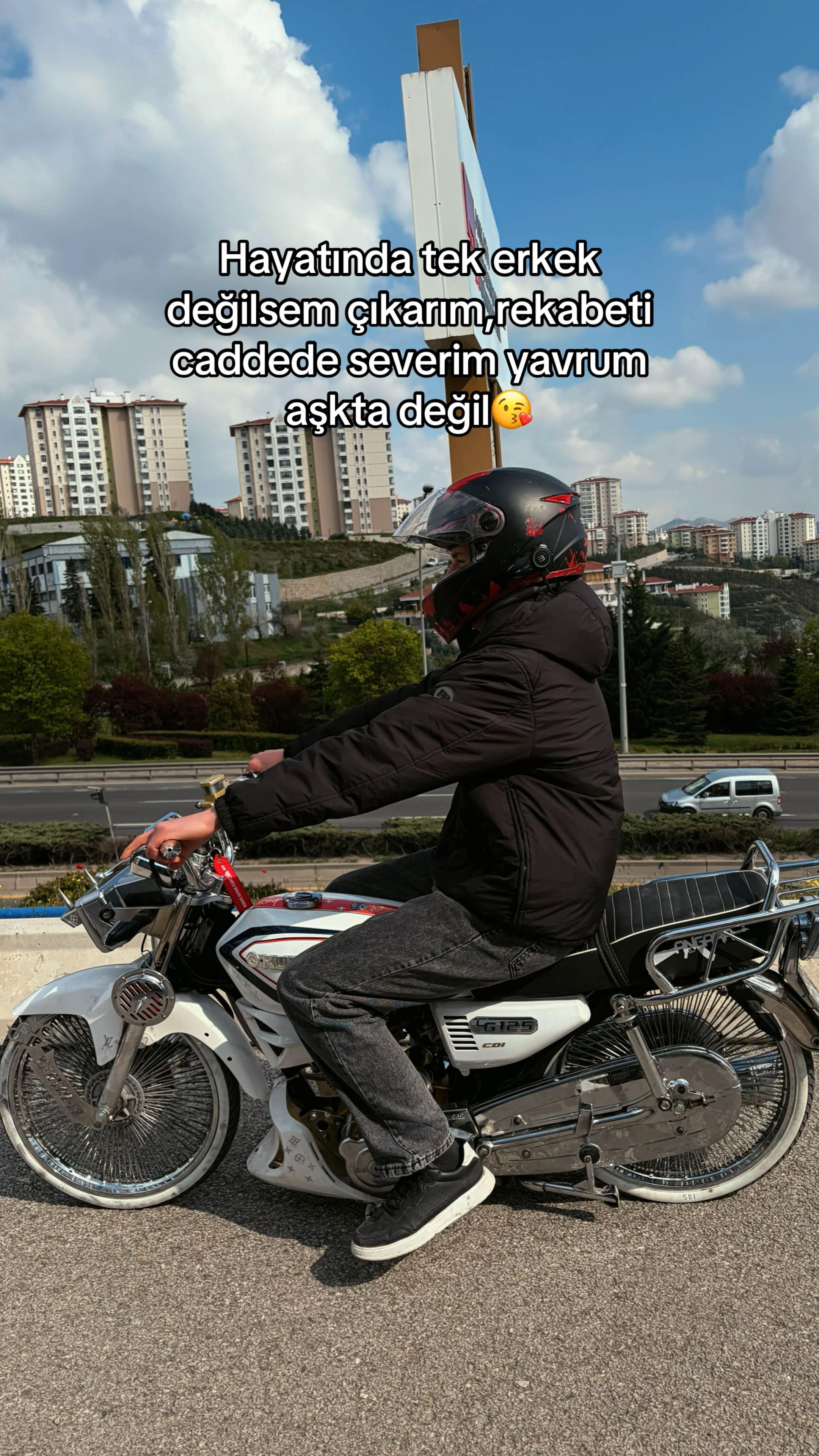@𝐄𝐦𝐫𝐞