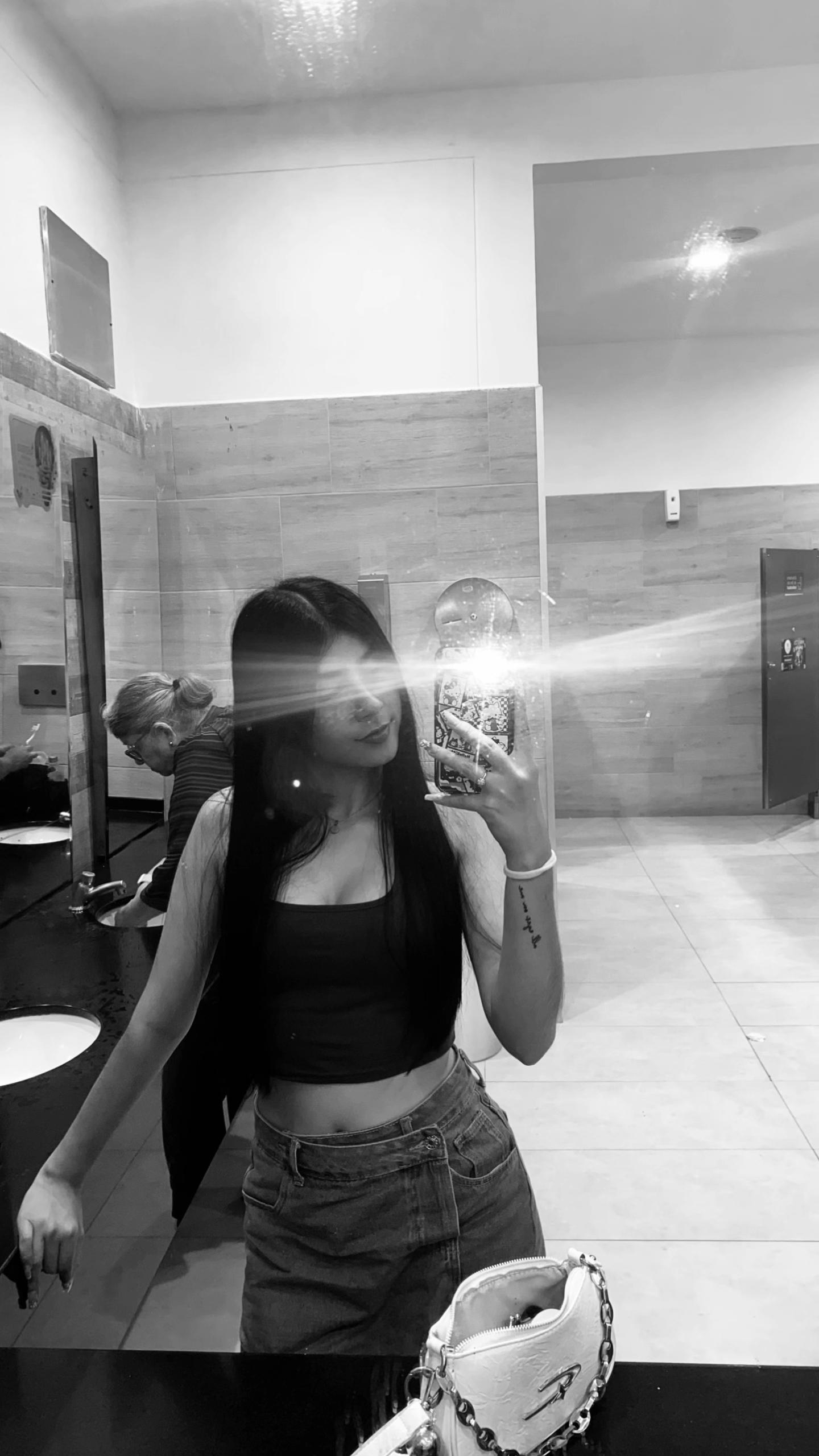 @fefanny