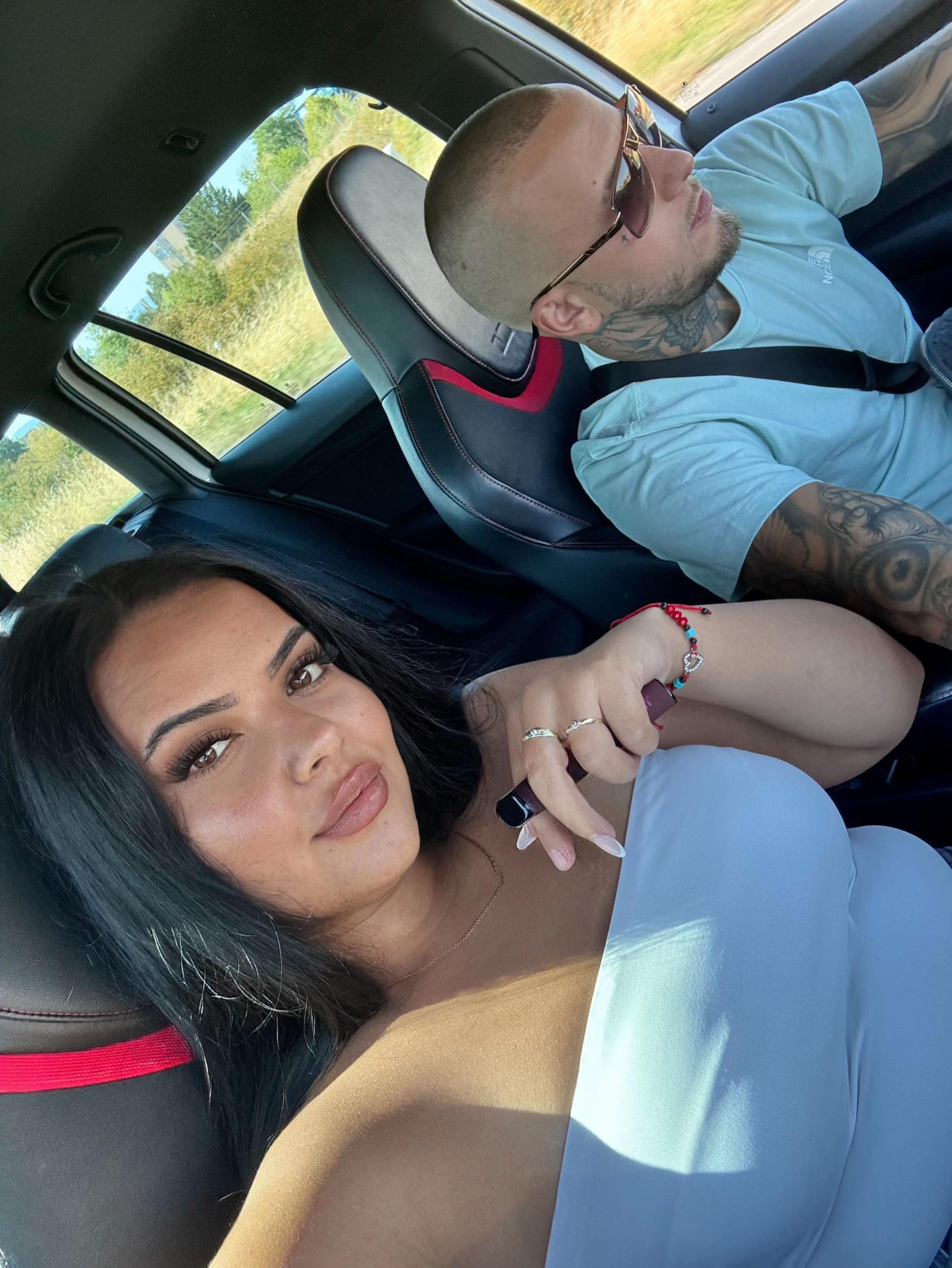 @Nikoletka💋