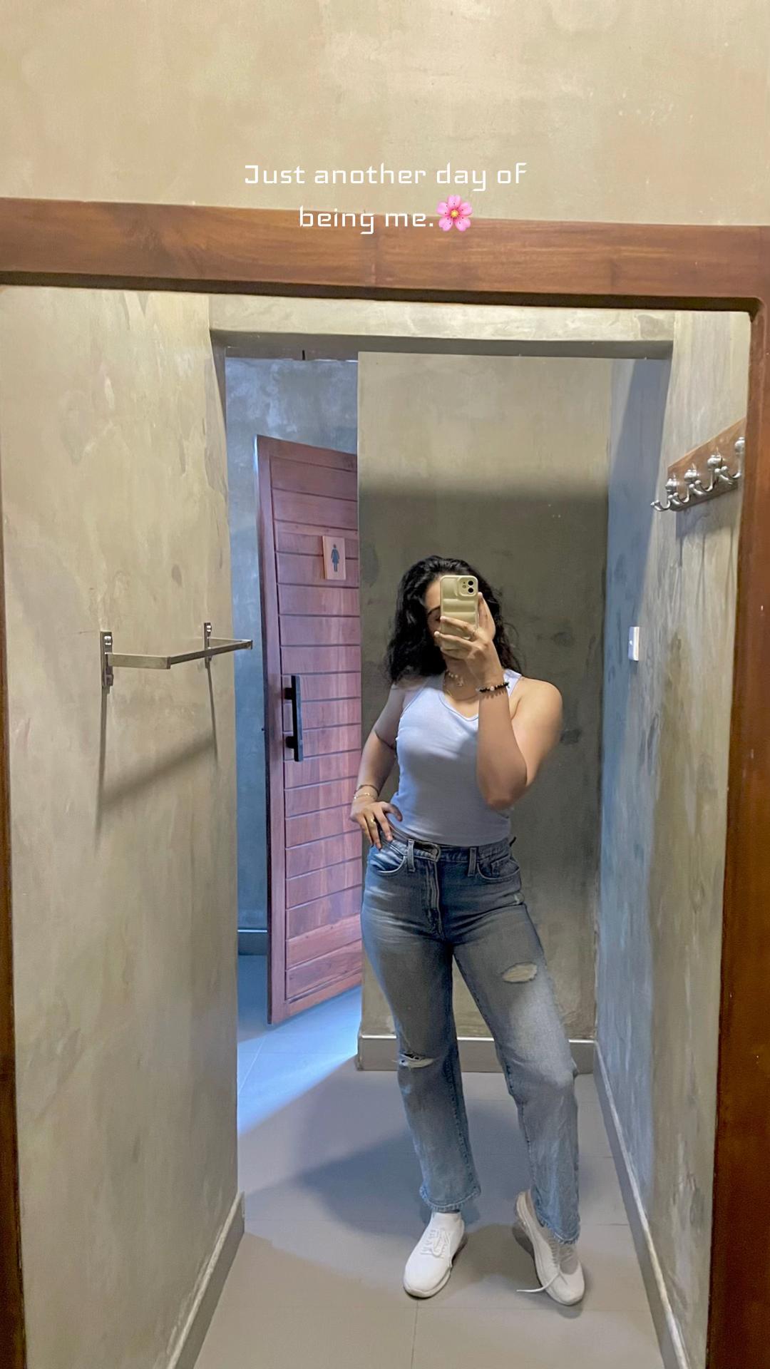 @rashi_gamage_