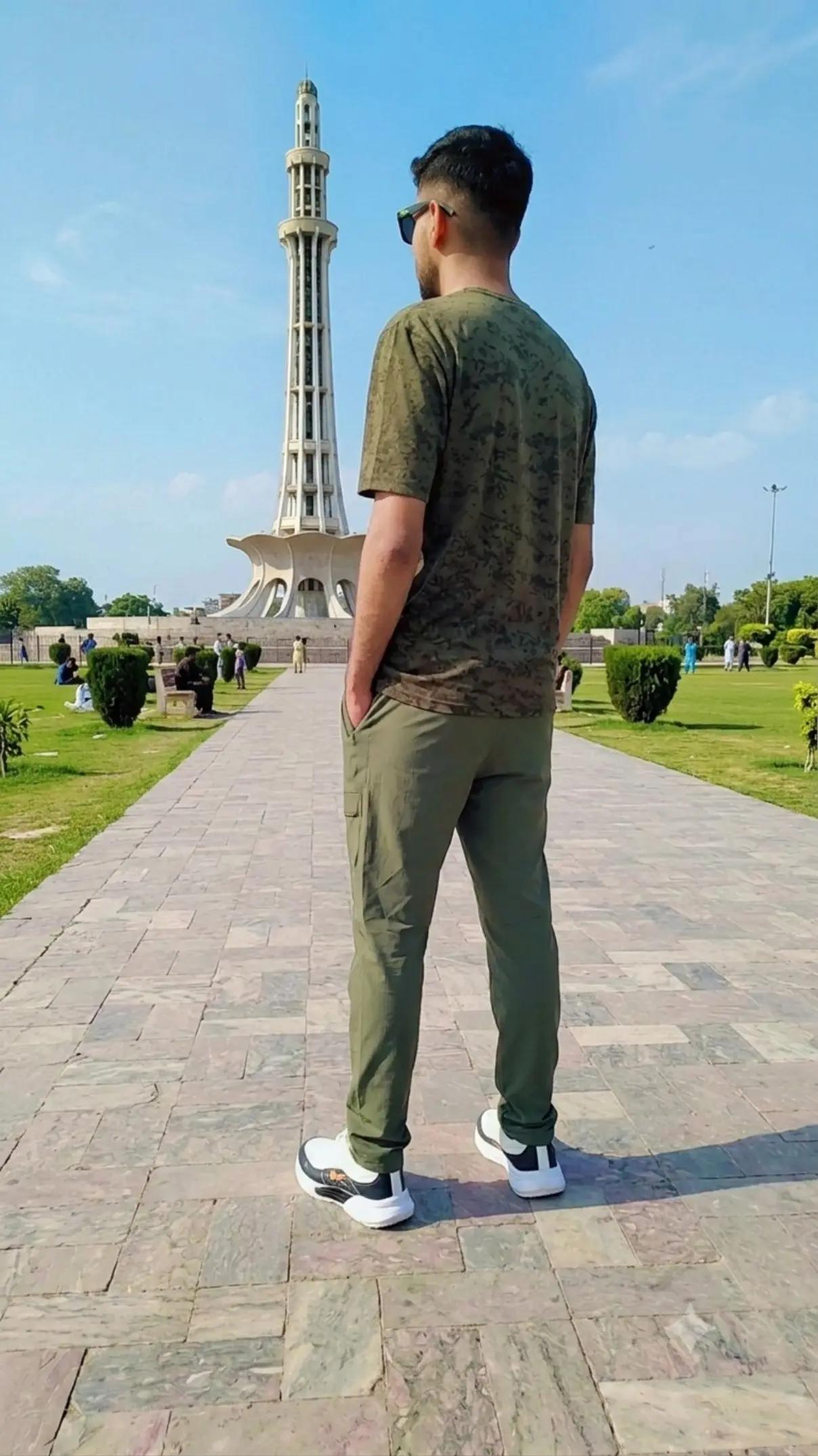 @ziddi👑...?🚩