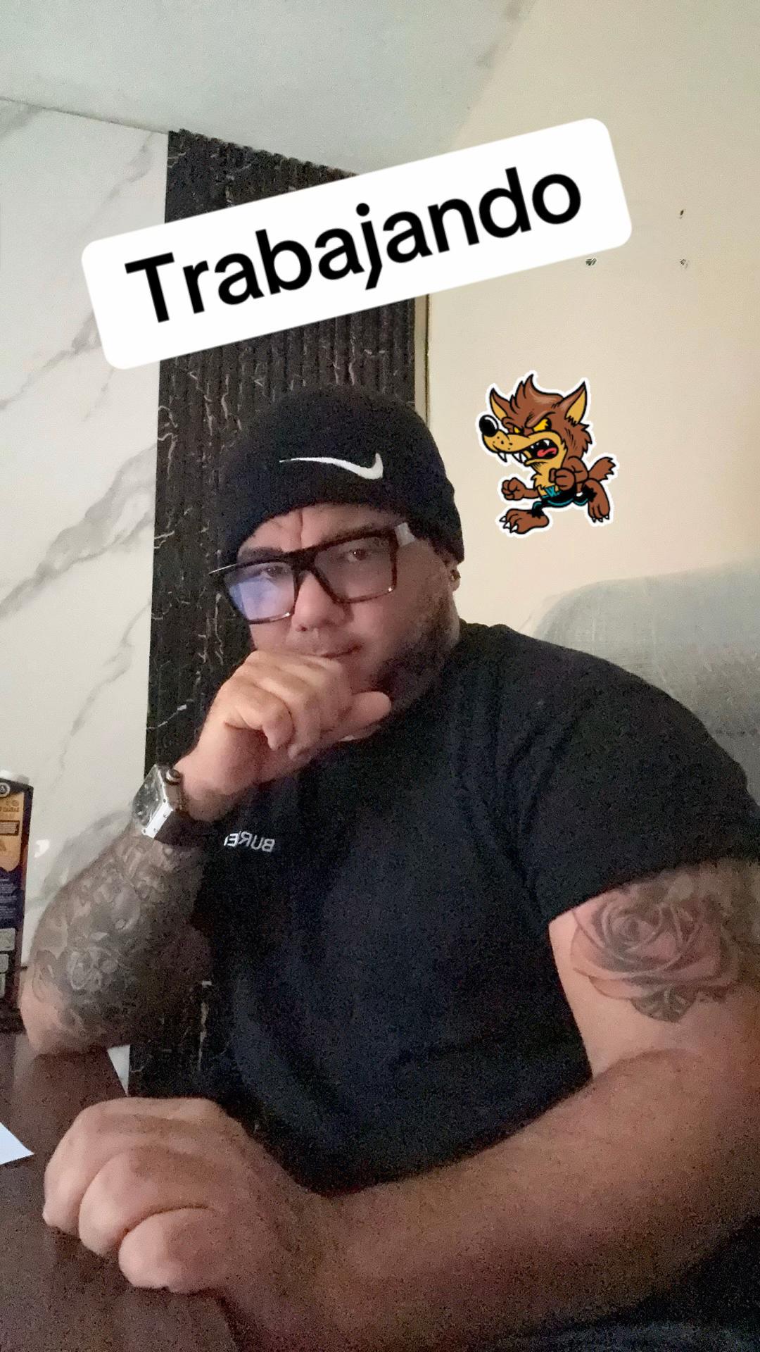 @Luis Urena