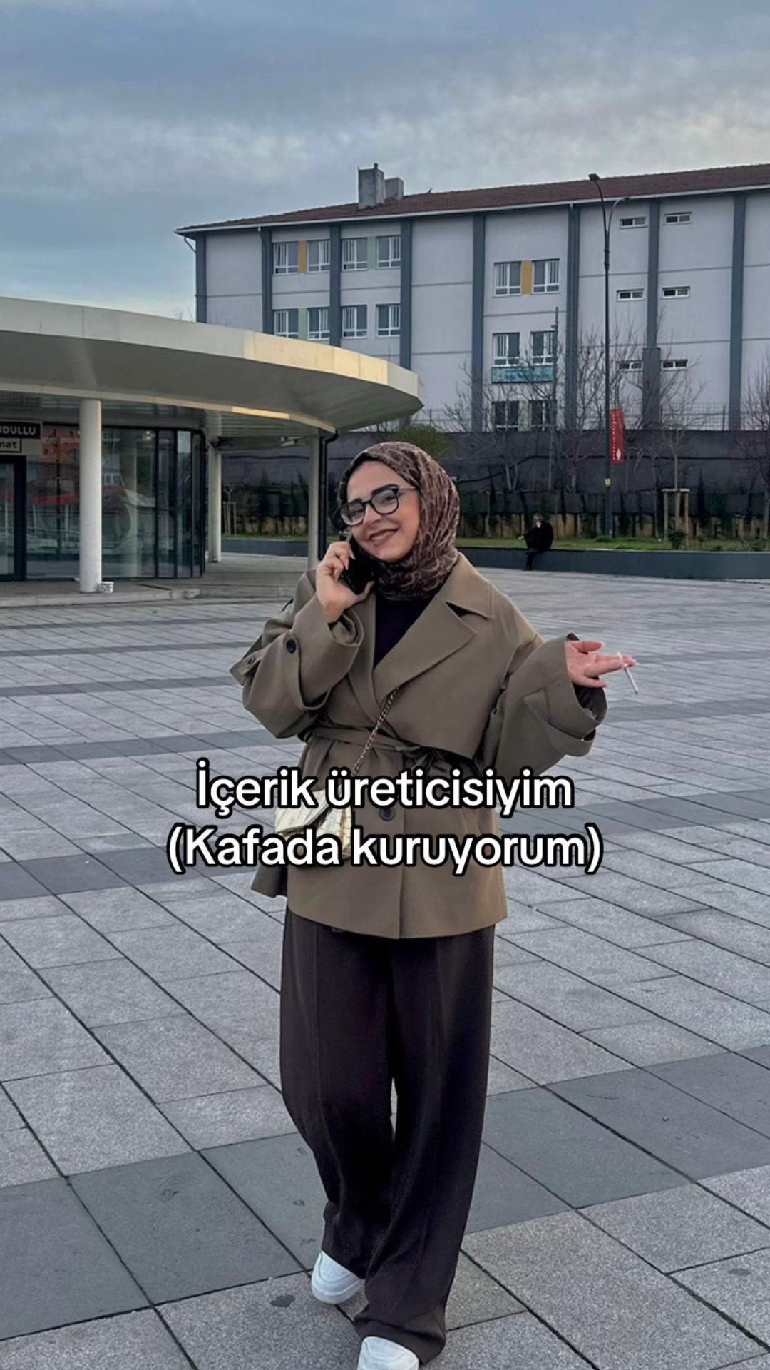 @y.ymmrr