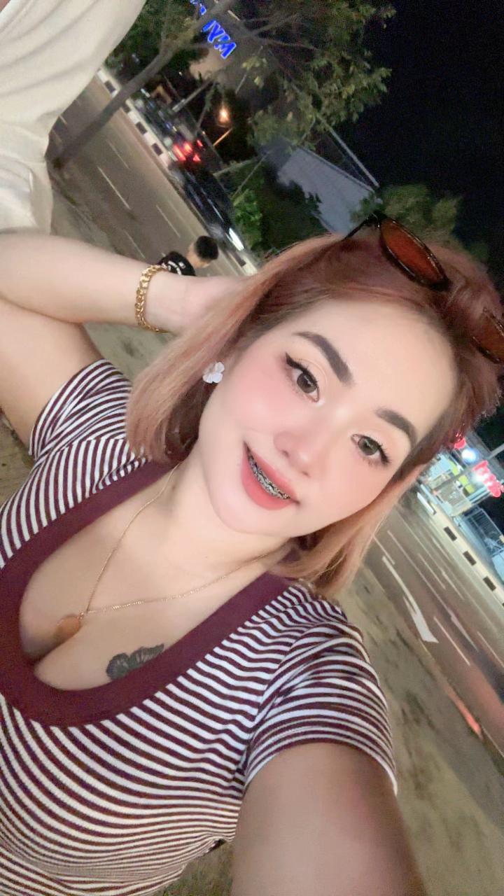 @qυєєηη_єукα👑