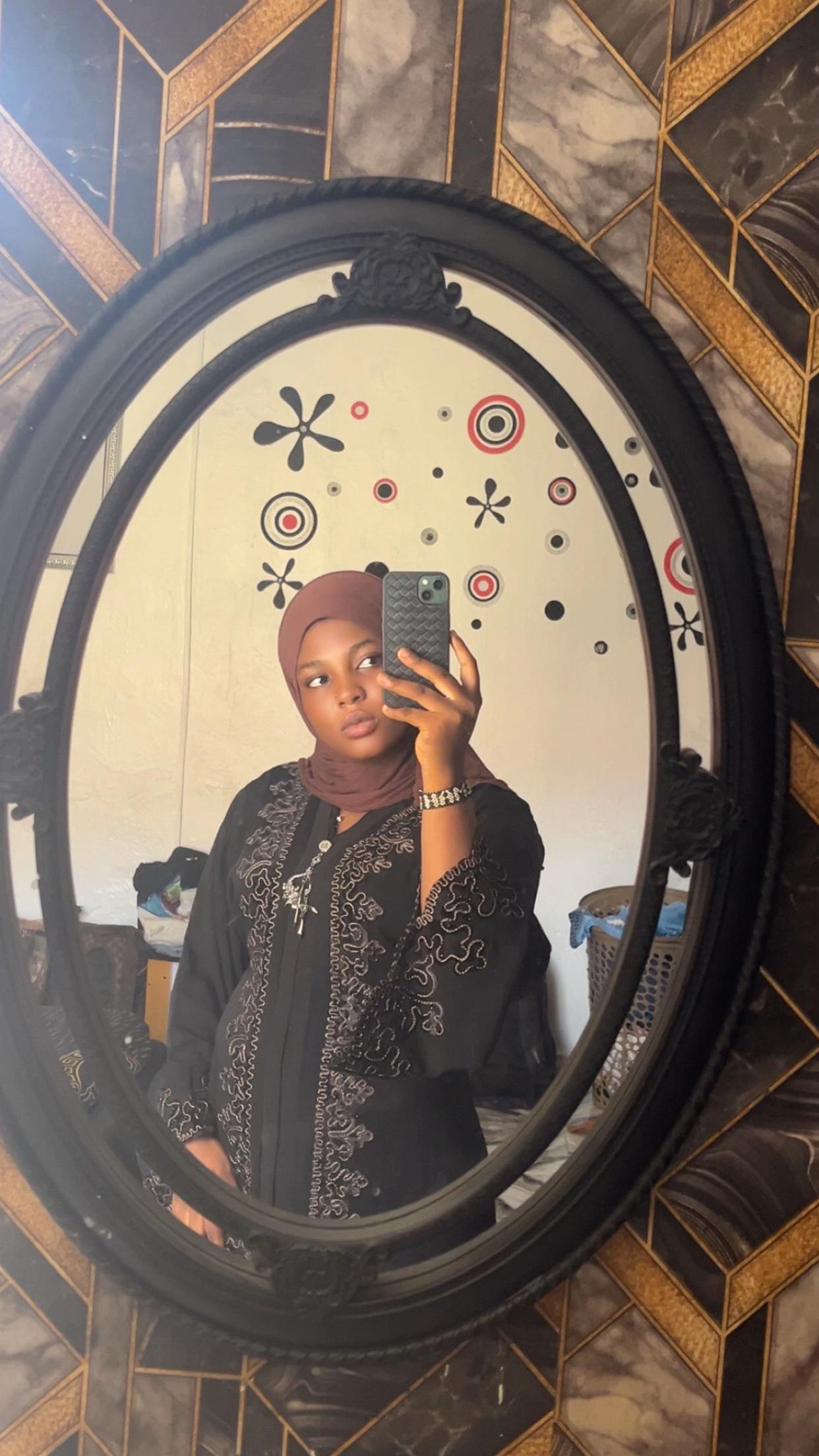 @Lhymah💎