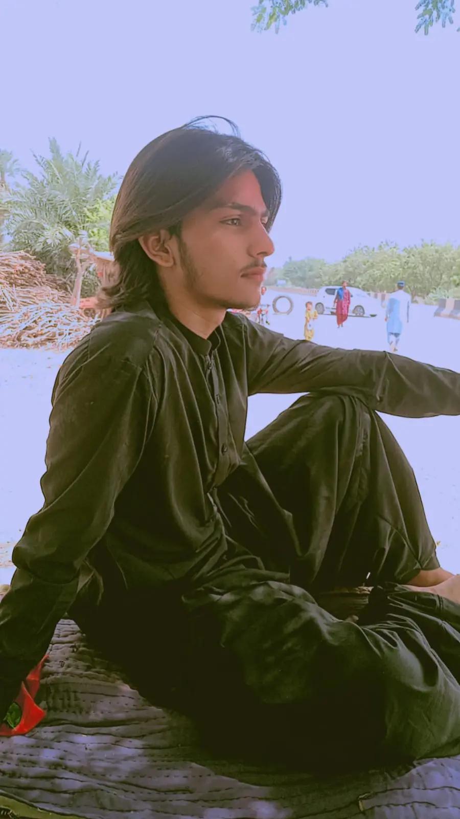 @SANWAL KHAN 👑😘🪄