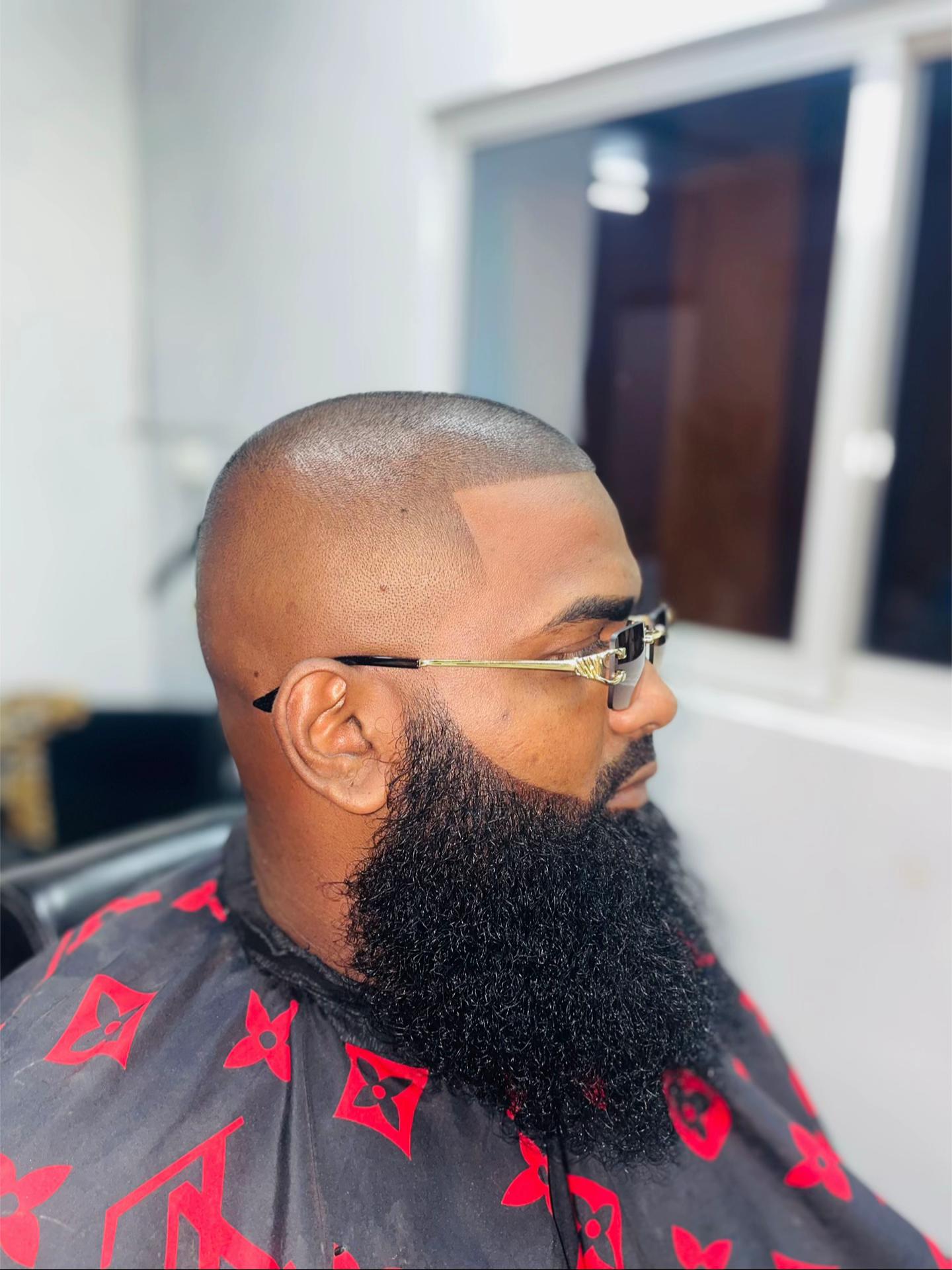 @💈𝙰𝚍𝚒 𝚝𝚑𝚎 𝚋𝚊𝚛𝚋𝚎𝚛💈