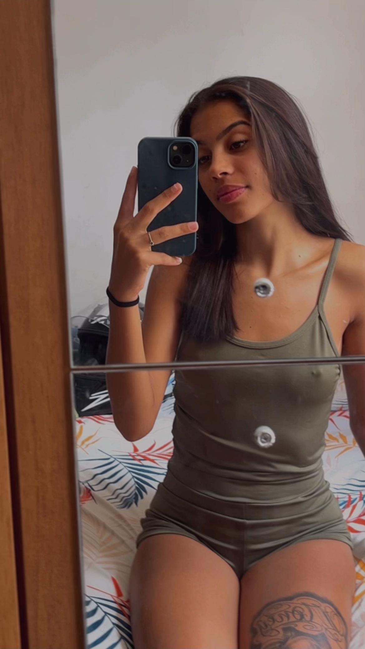 @Menina da titan 🩶