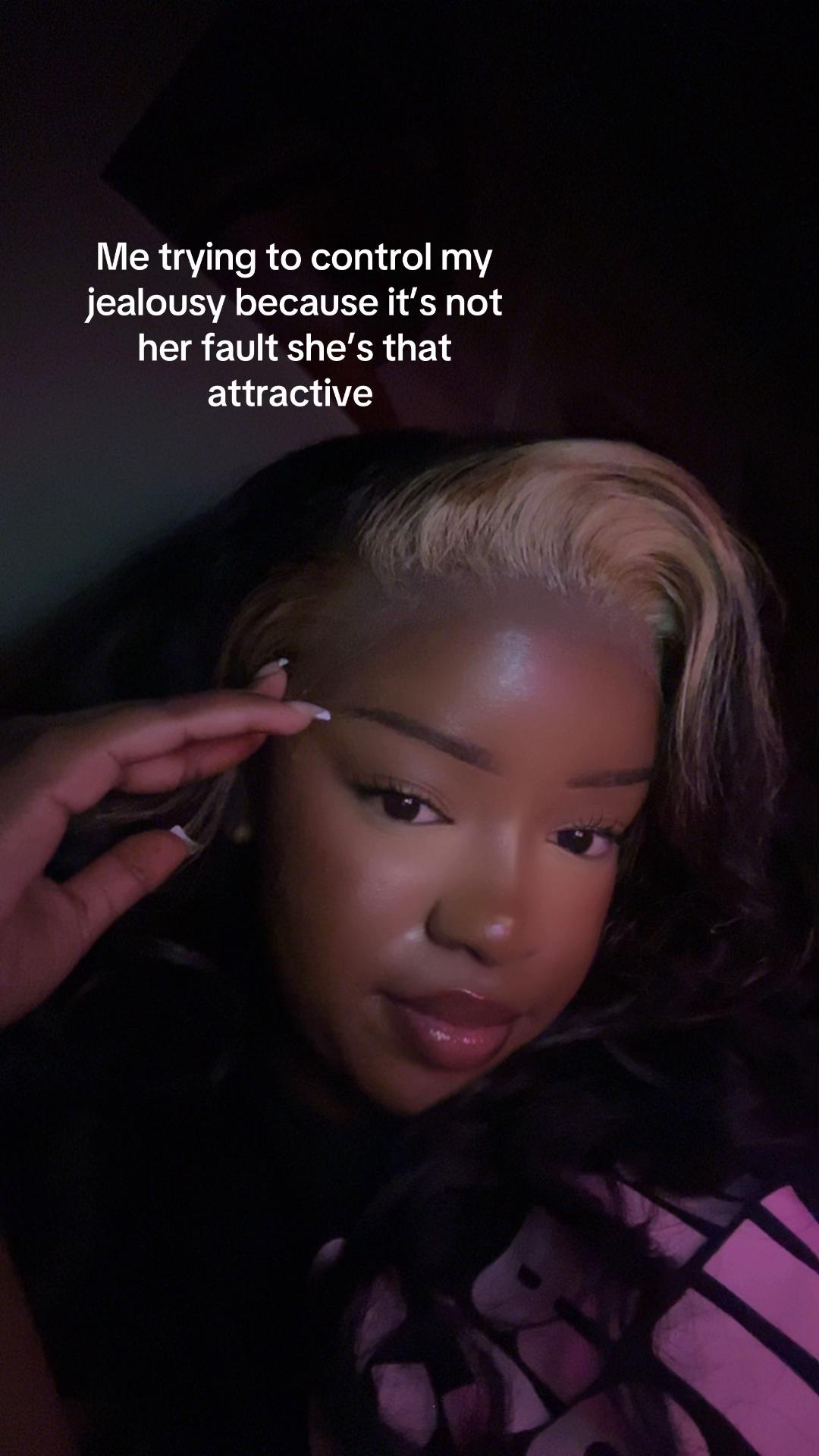 @𝐬𝐢𝐦𝐩