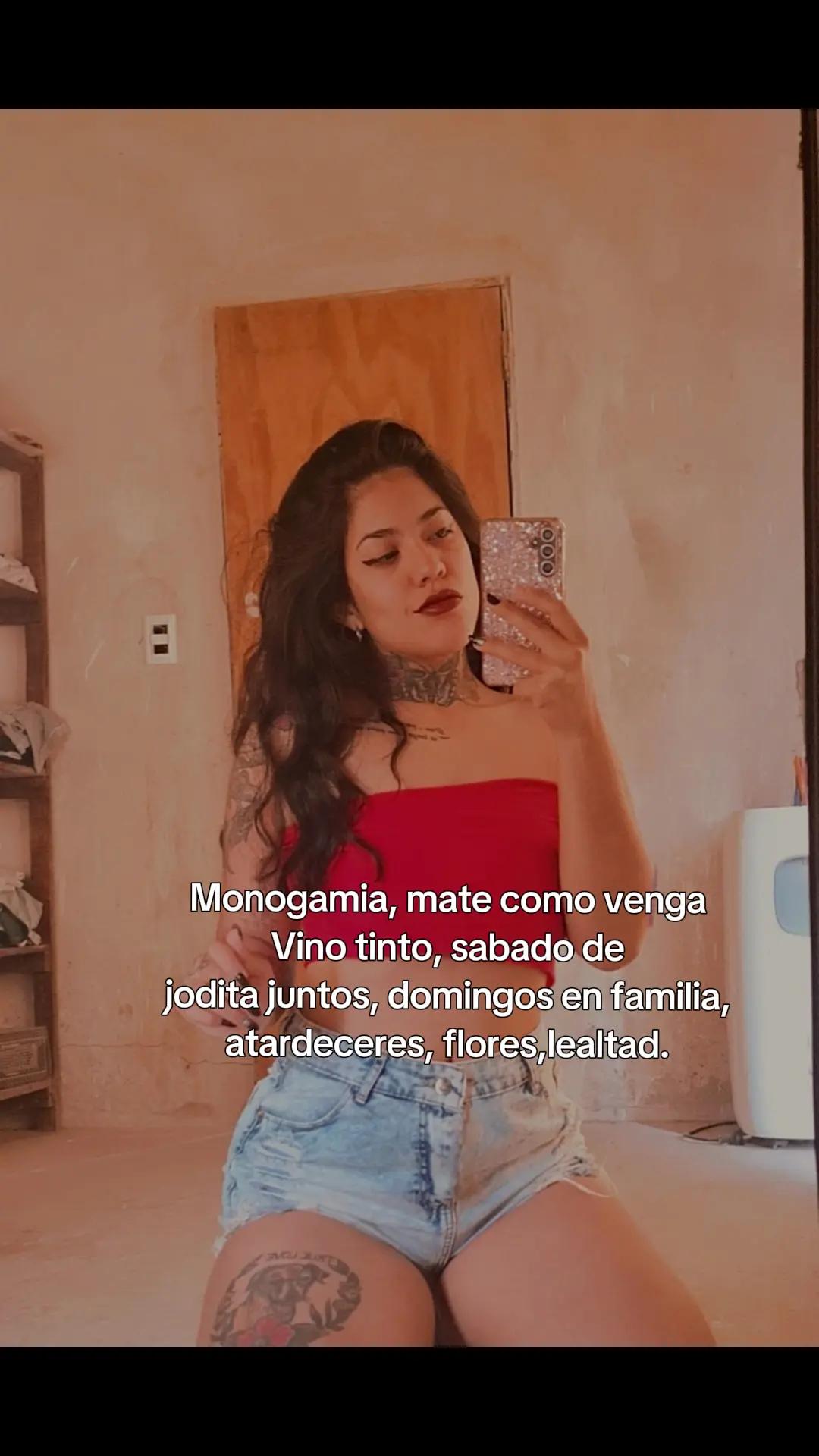 @Zarina🦋