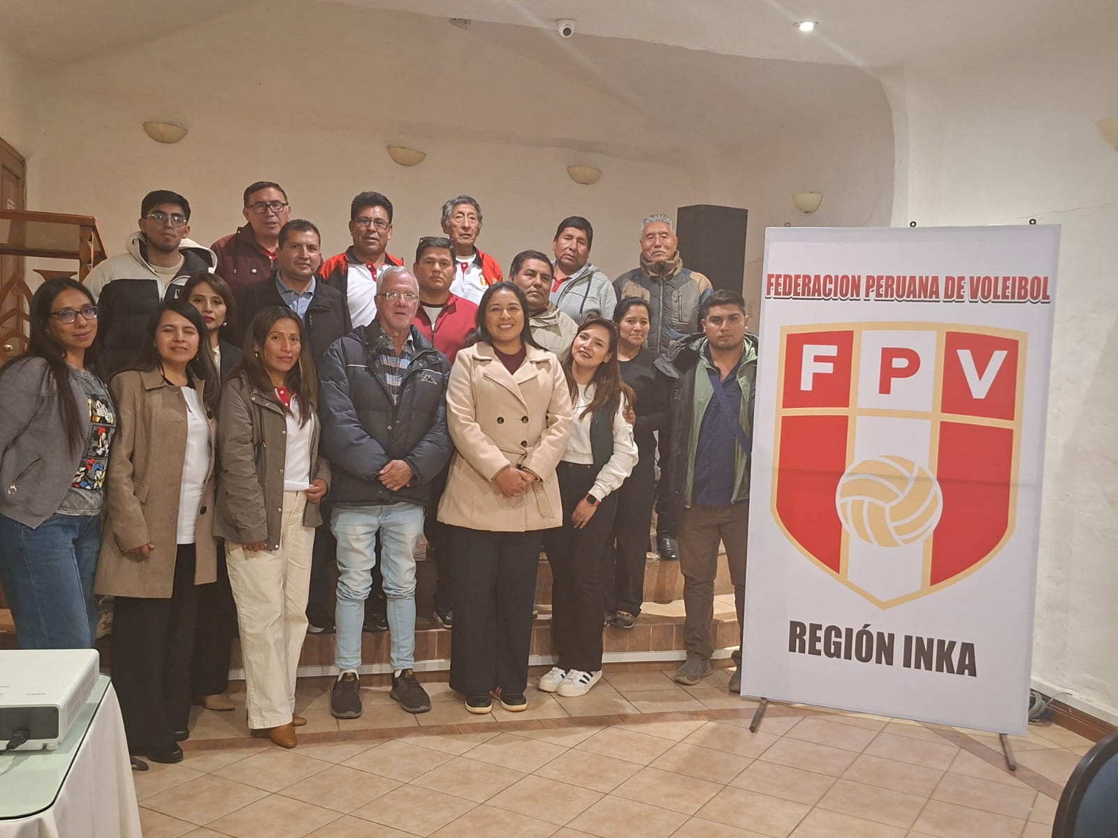 @Federaci&oacute;n Peruana de V&oacute;leibol