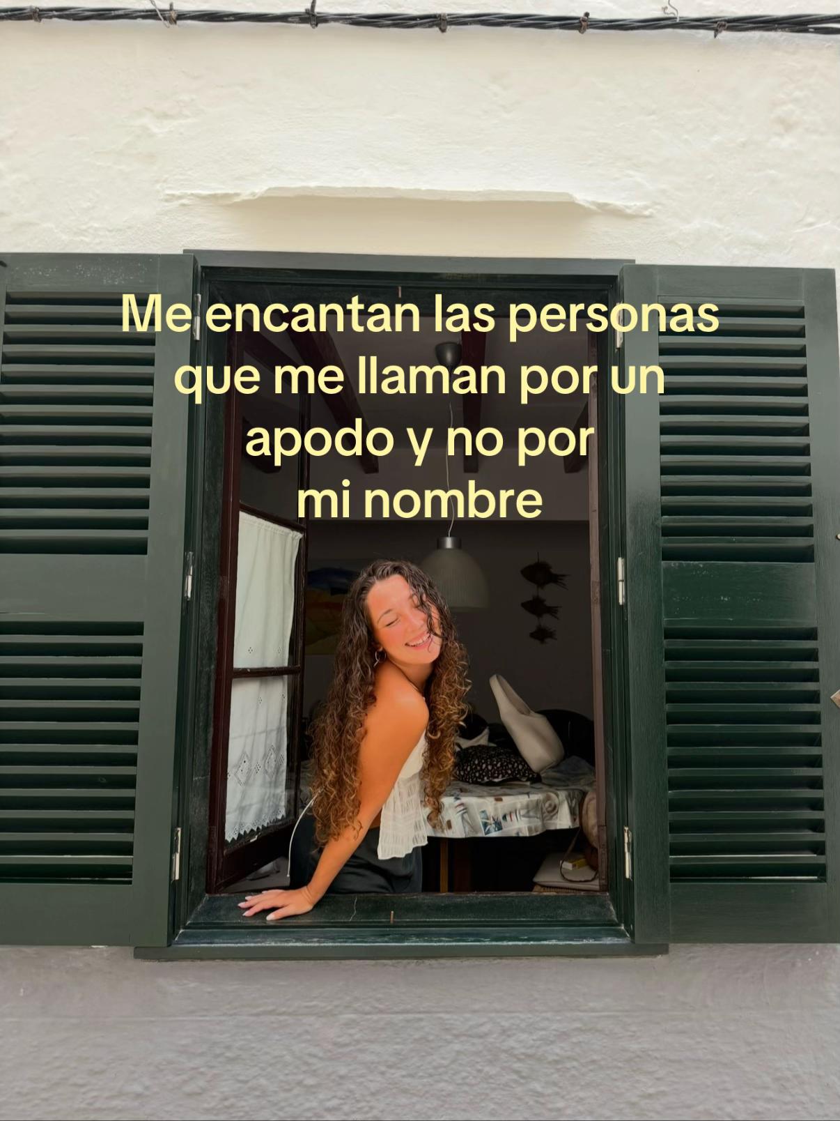 @elenatroyano